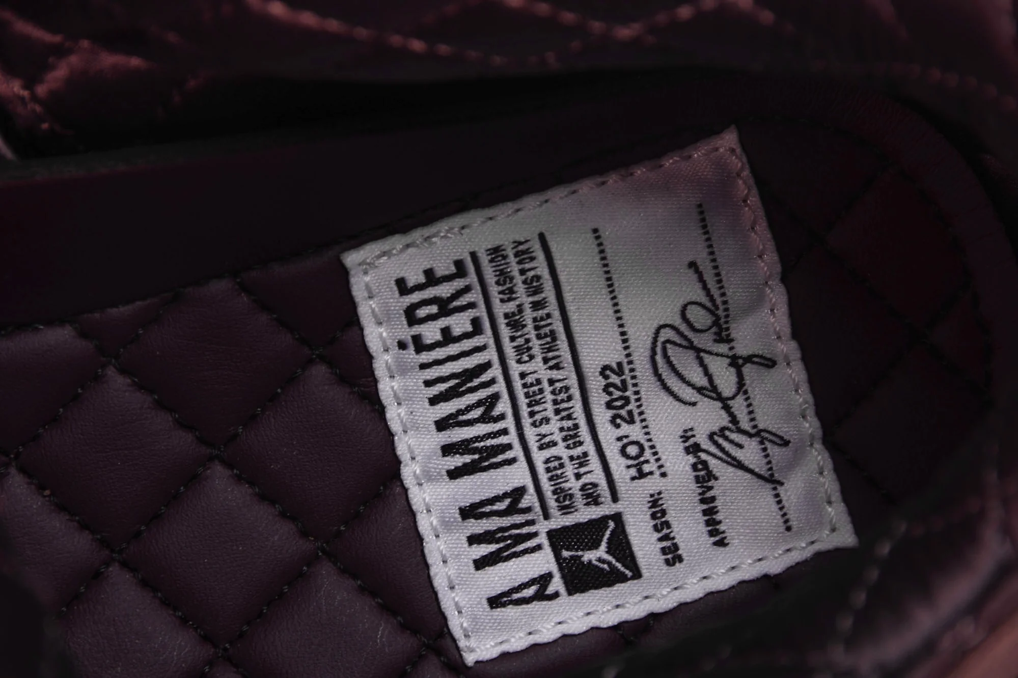AJ4 Retro x A Ma Maniere 'Violet Ore'