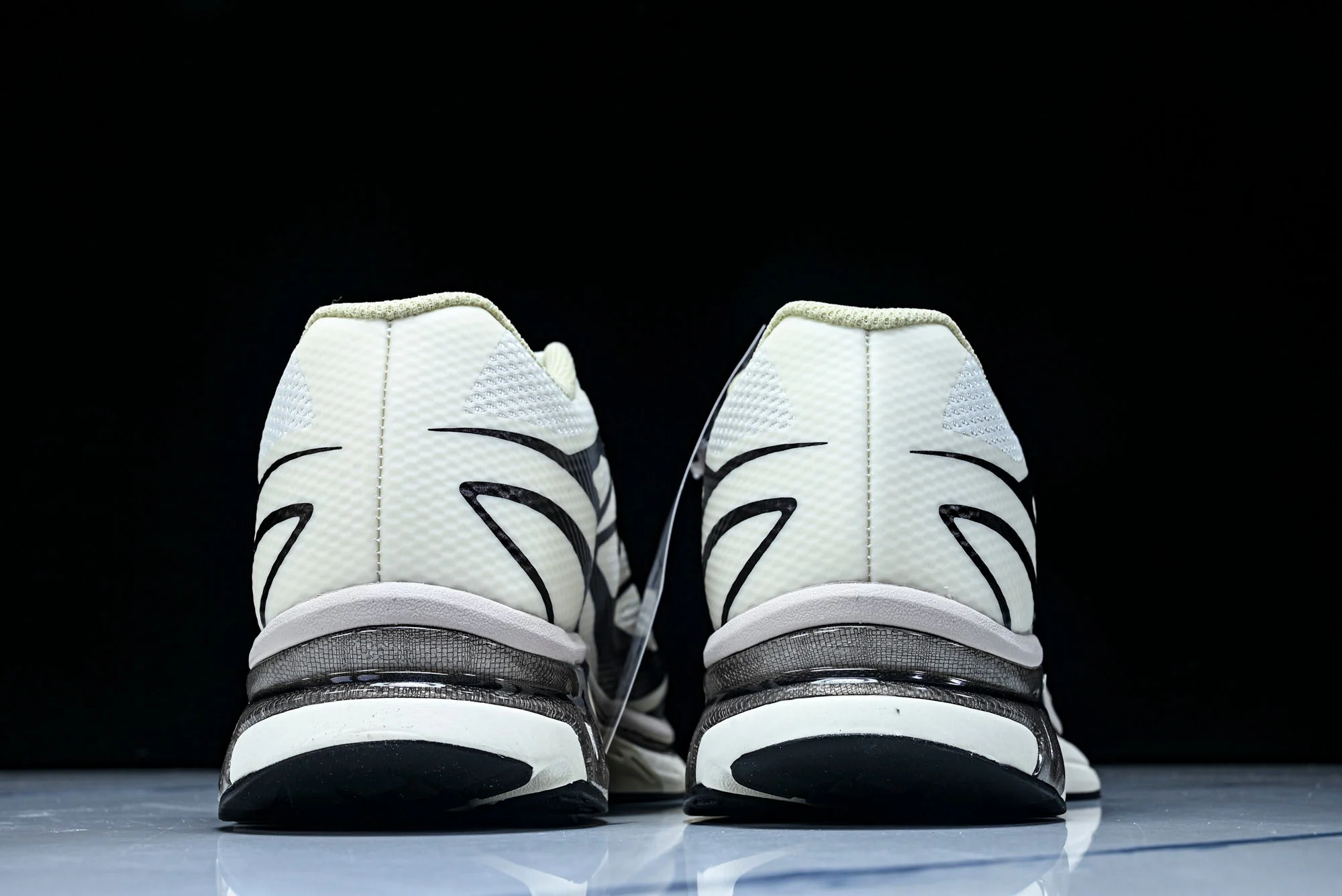 Salomon x Maison Margiela XT-MM6 'Vanilla Ice'