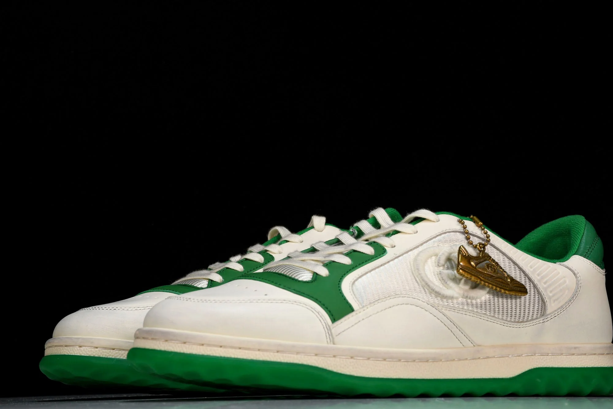 Guссi MAC80 'Green White'