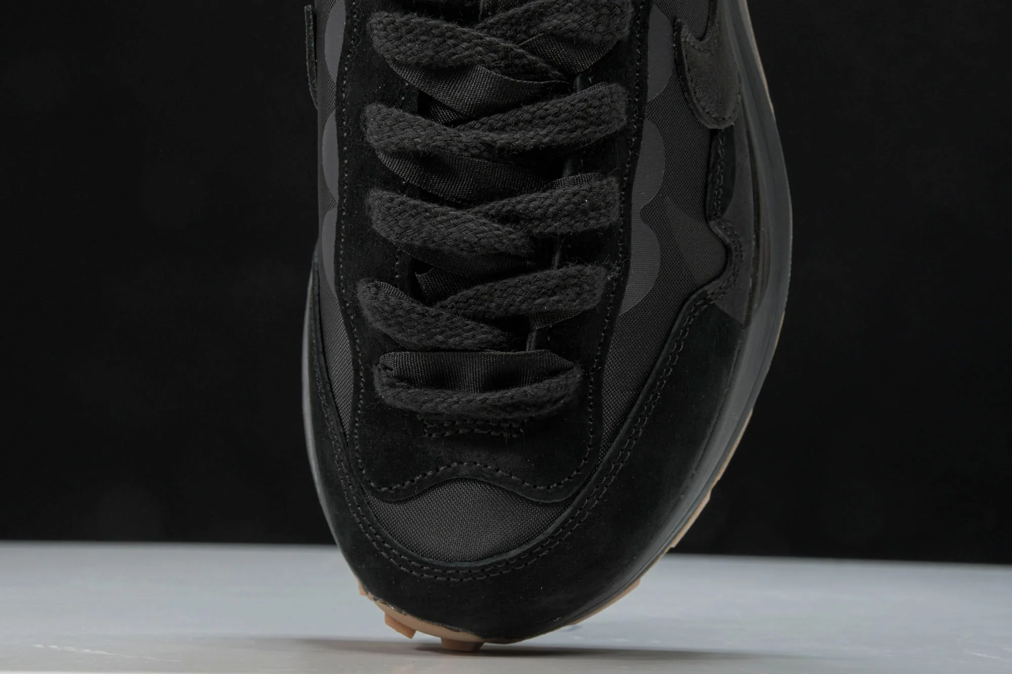 Sacai VaporWaffle 'Black Gum'