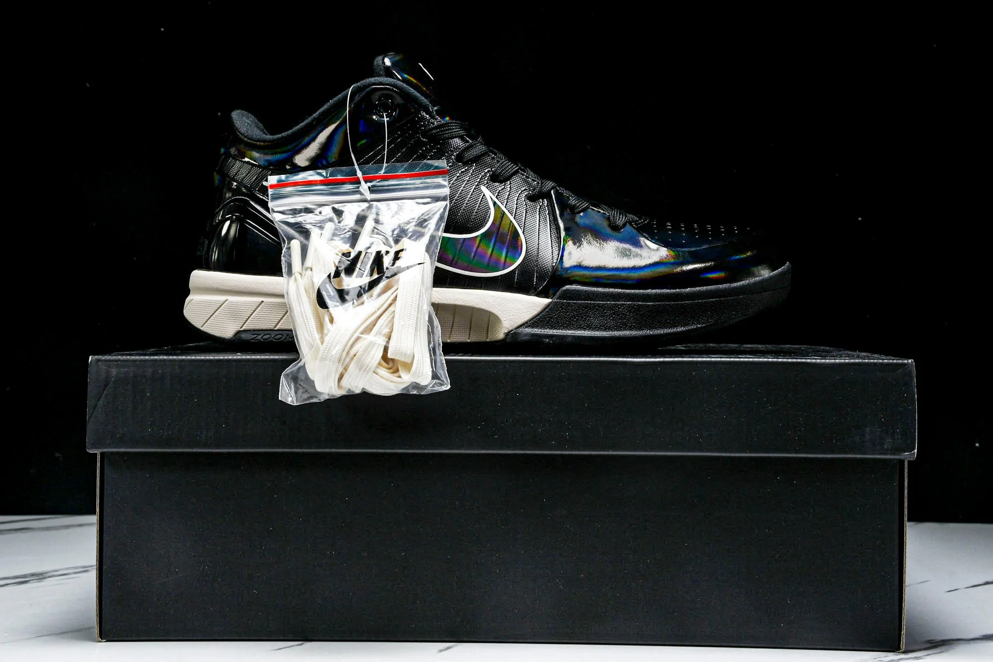 Kobe 4 x Undefeated 'Black Mamba'