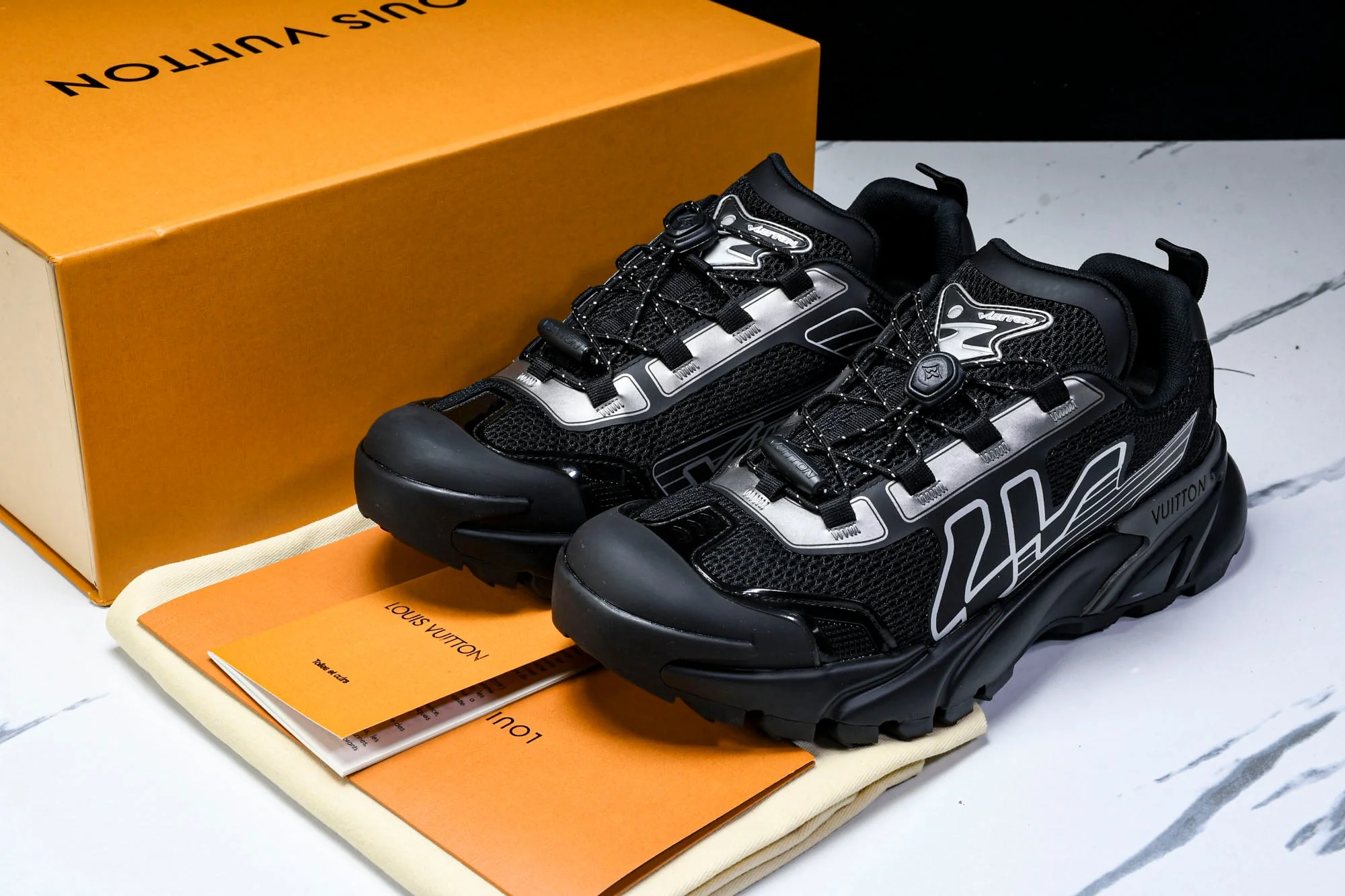 Louis Vuittоп Runner Tatic Sneaker 2.0 'Black'