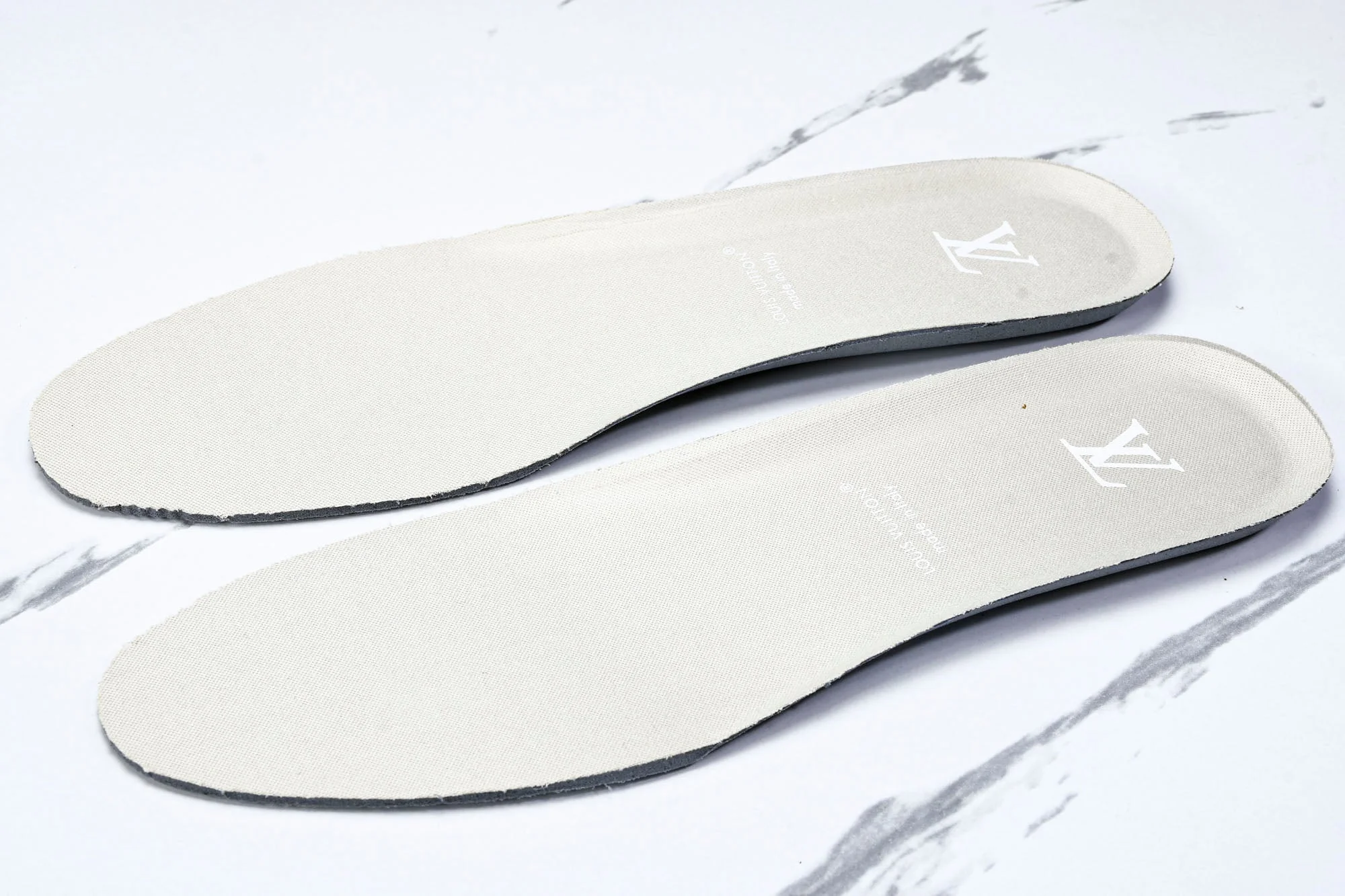 Louis Vuittоп Trainer Low 'Beige White'