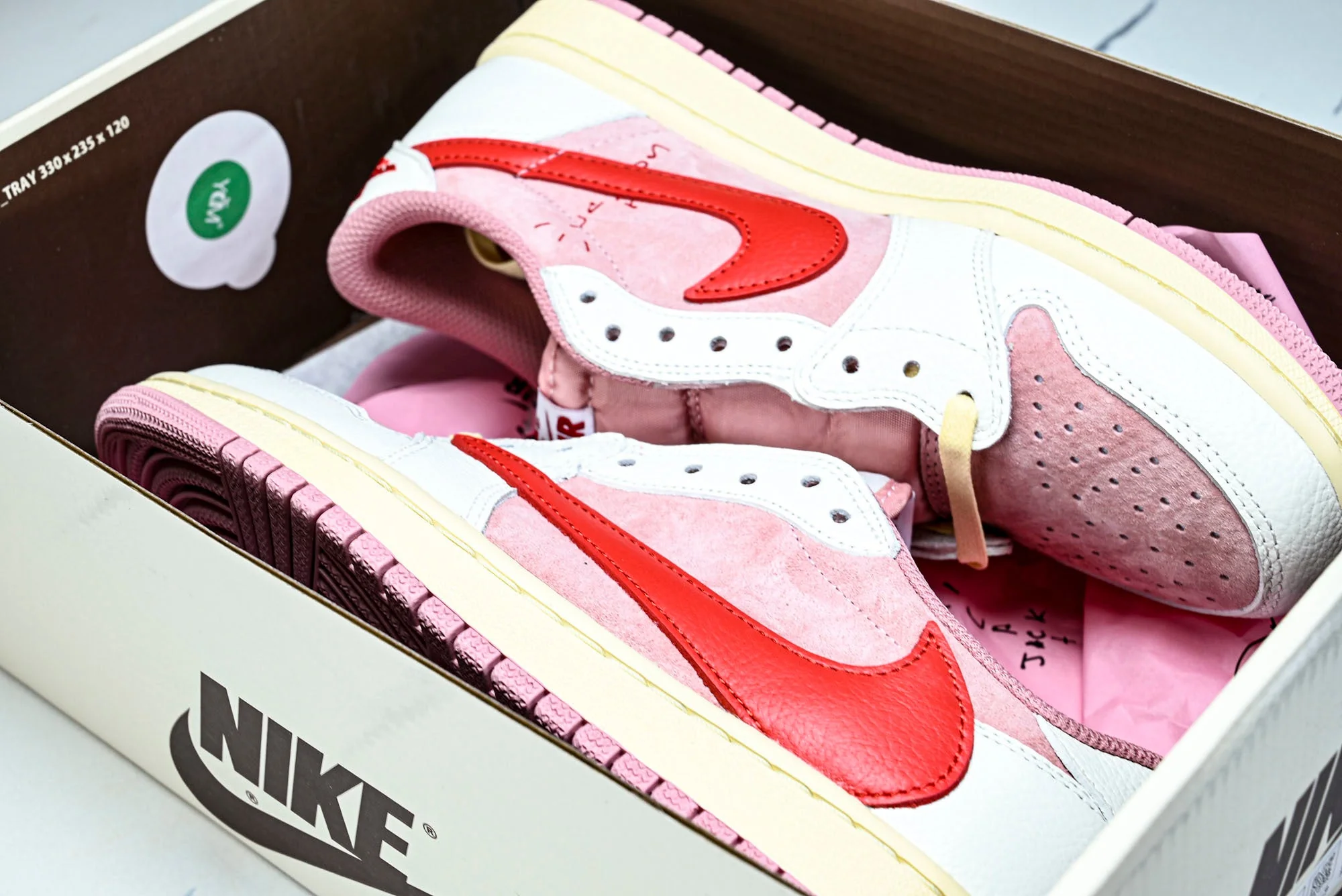Travis Scott AJ1 Retro Low OG 'Tropical Pink'