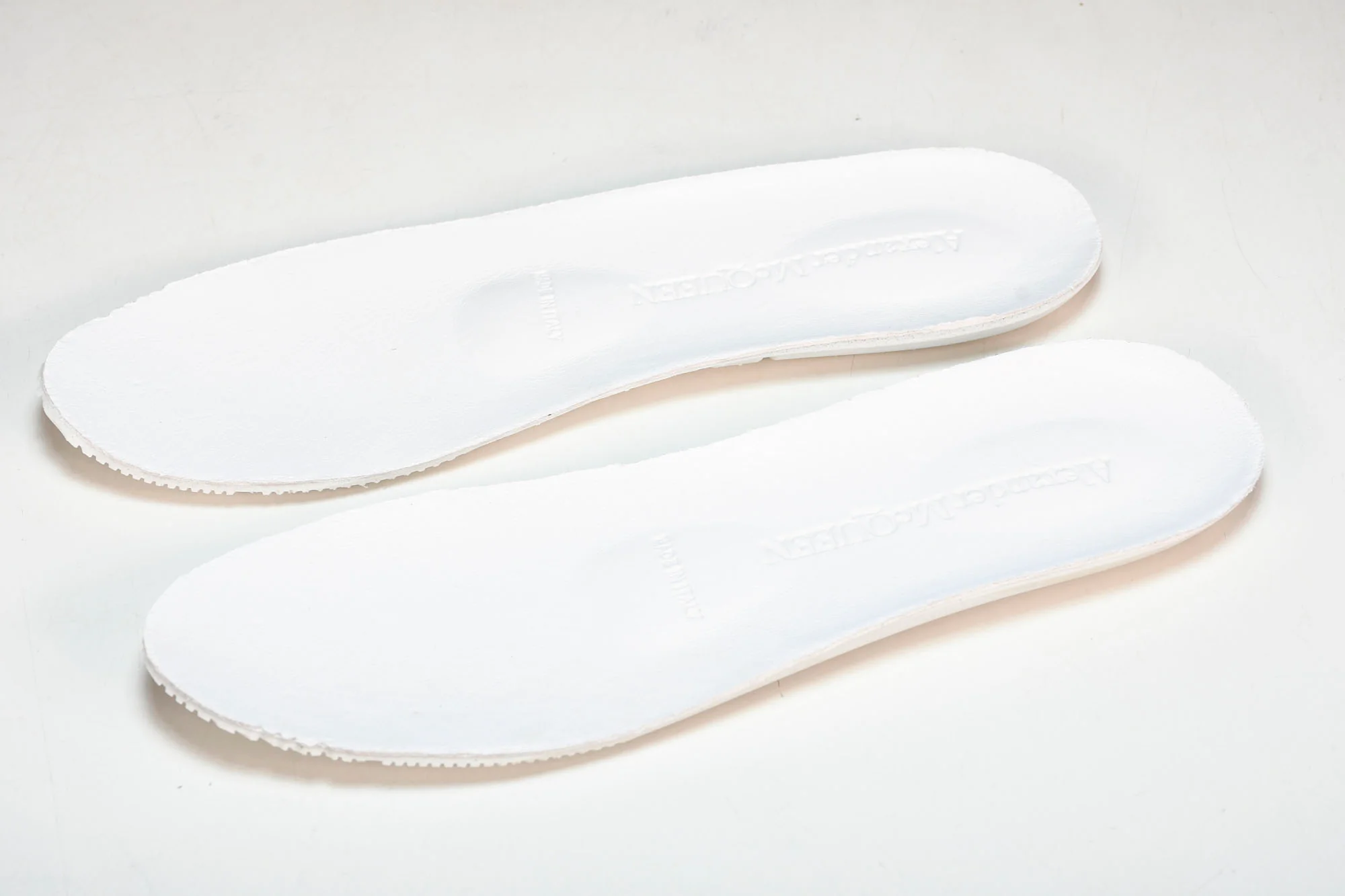 Aleхander MсQueen Oversized Sneaker 'Triple White'