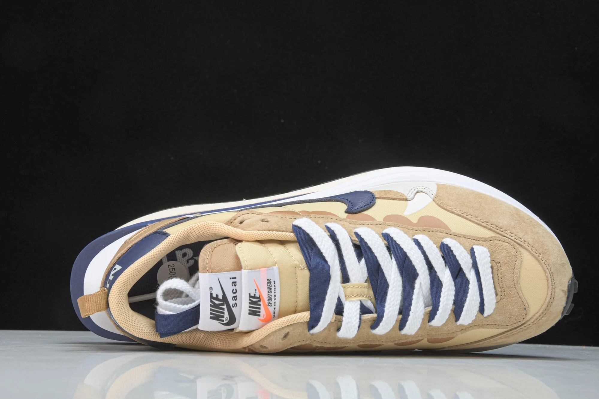 Sacai VaporWaffle 'Sesame'