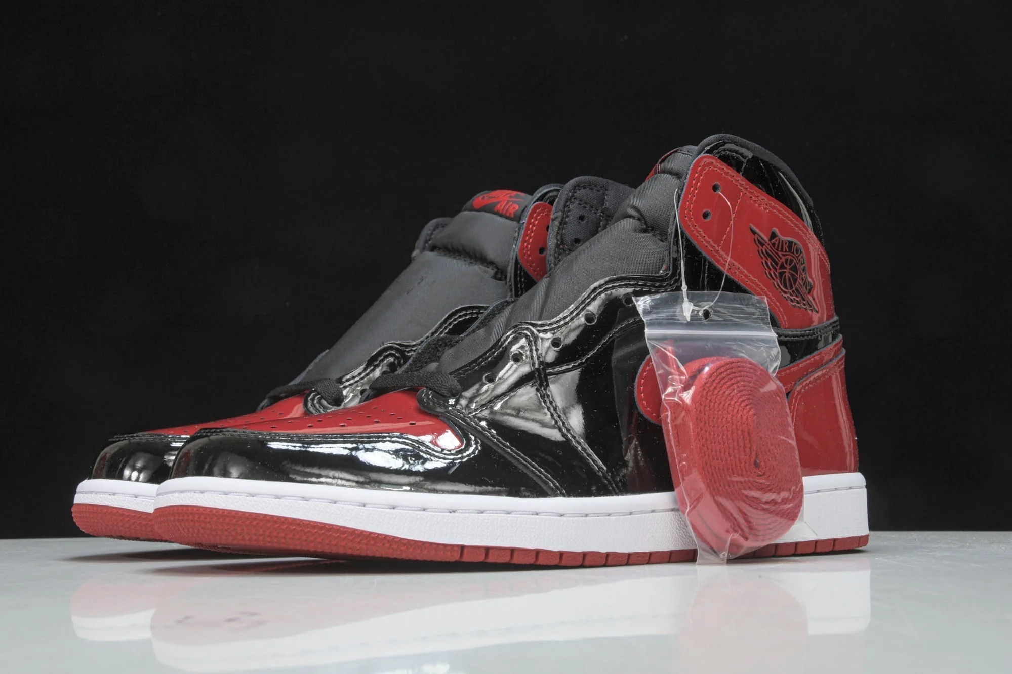 AJ1 Retro High OG 'Bred Patent'