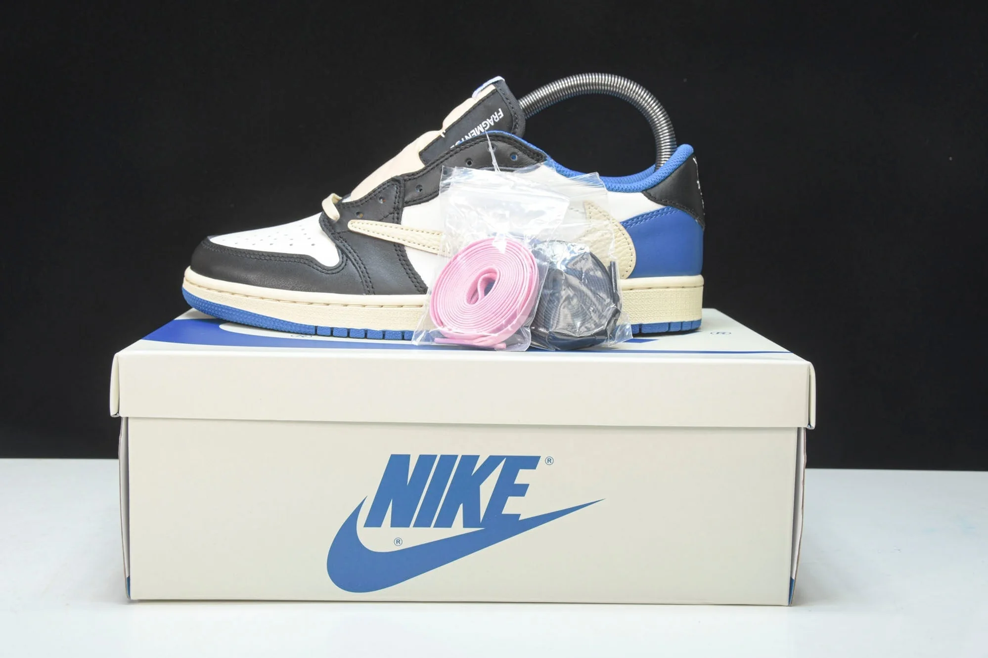 Travis Scott AJ1 Low x Fragment 'Military Blue'