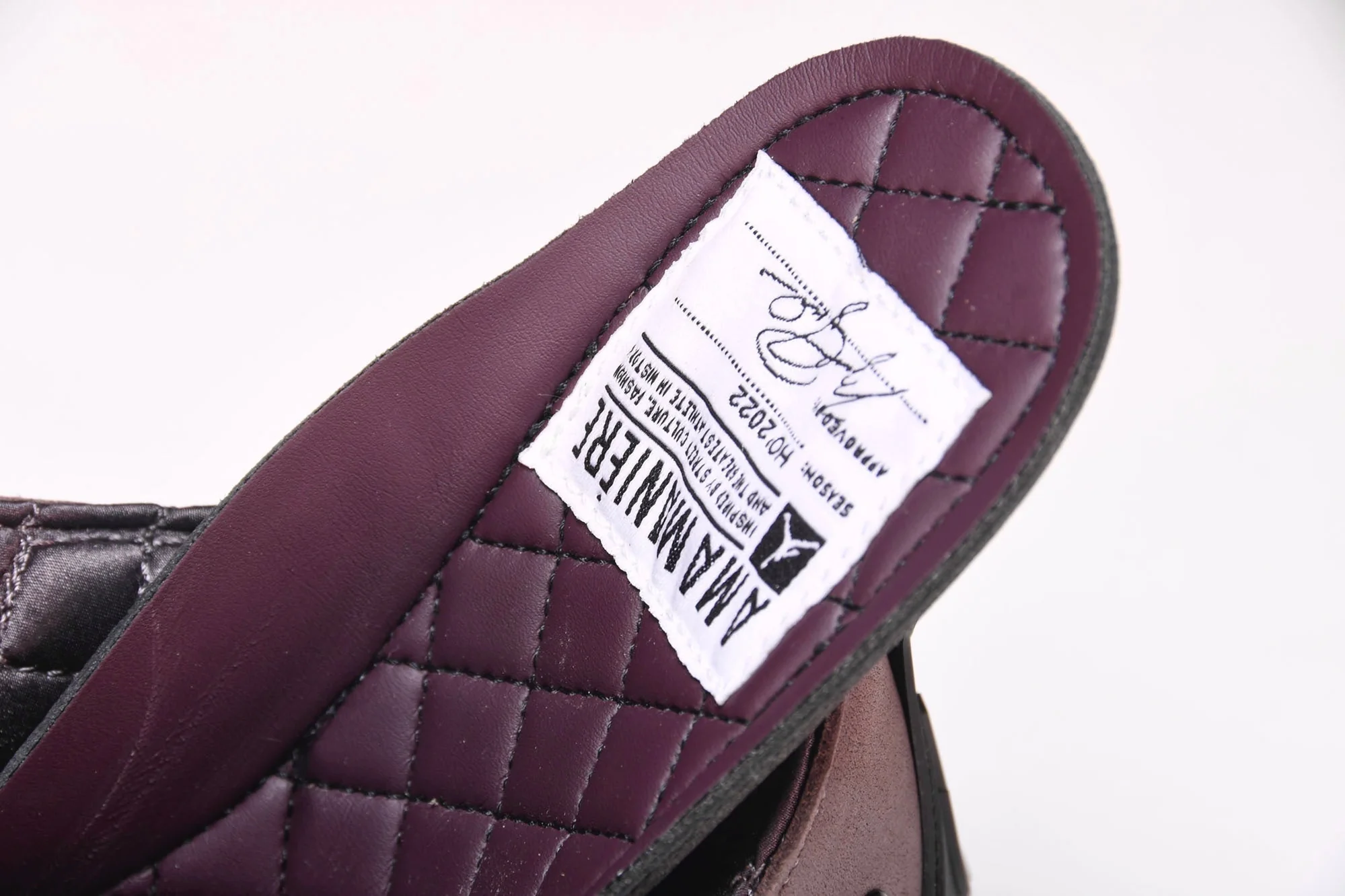 AJ4 Retro x A Ma Maniere 'Violet Ore'