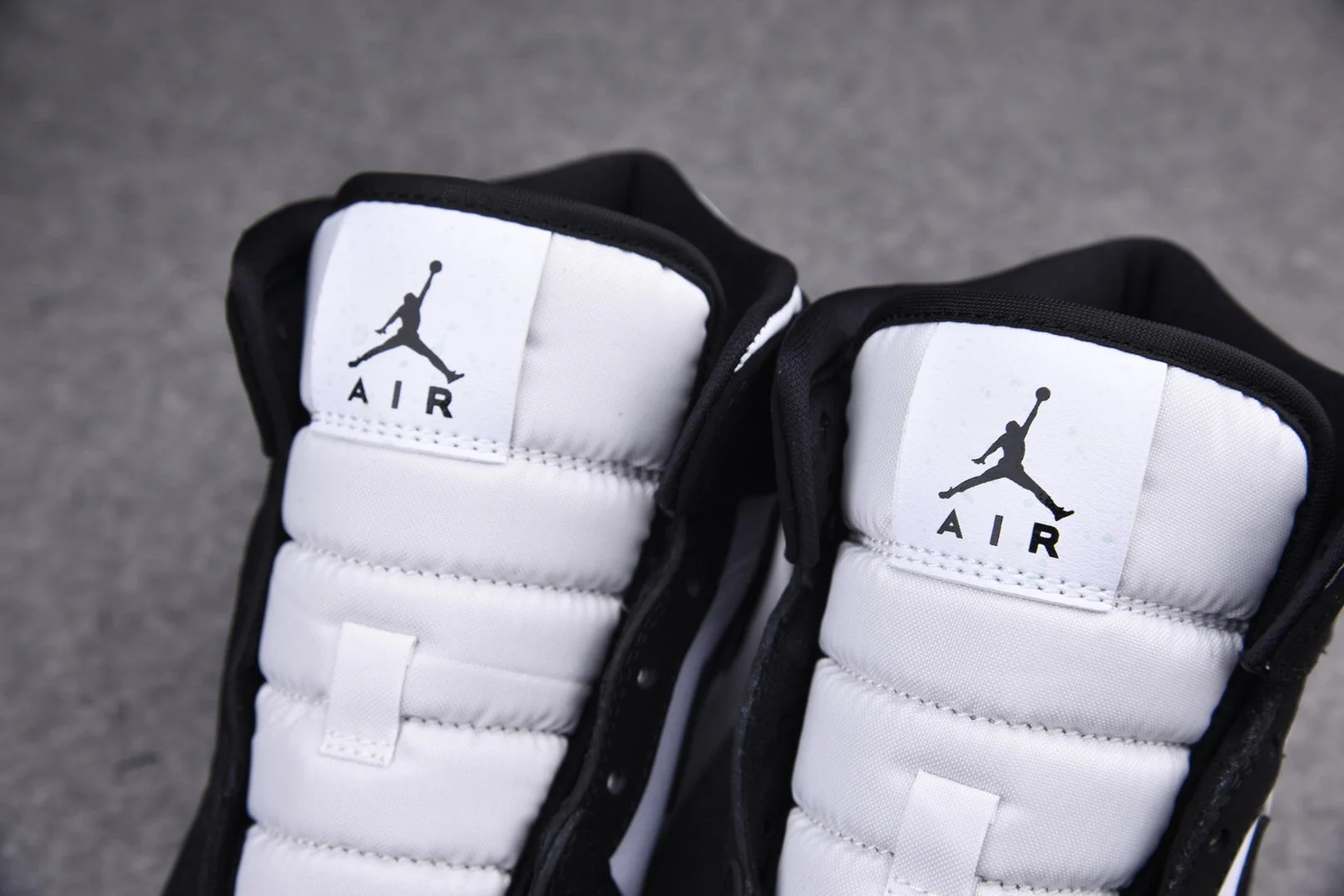 AJ1 Mid SE GS 'Glow in the Dark Panda'