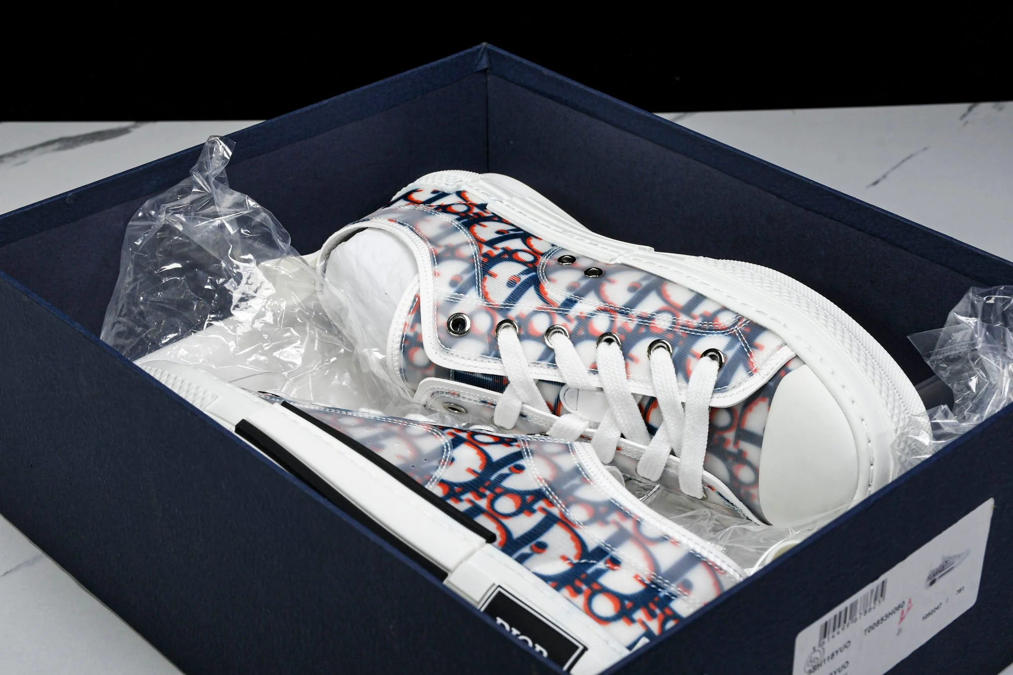 D1or B23 Low 'Oblique Red Blue Pixel'