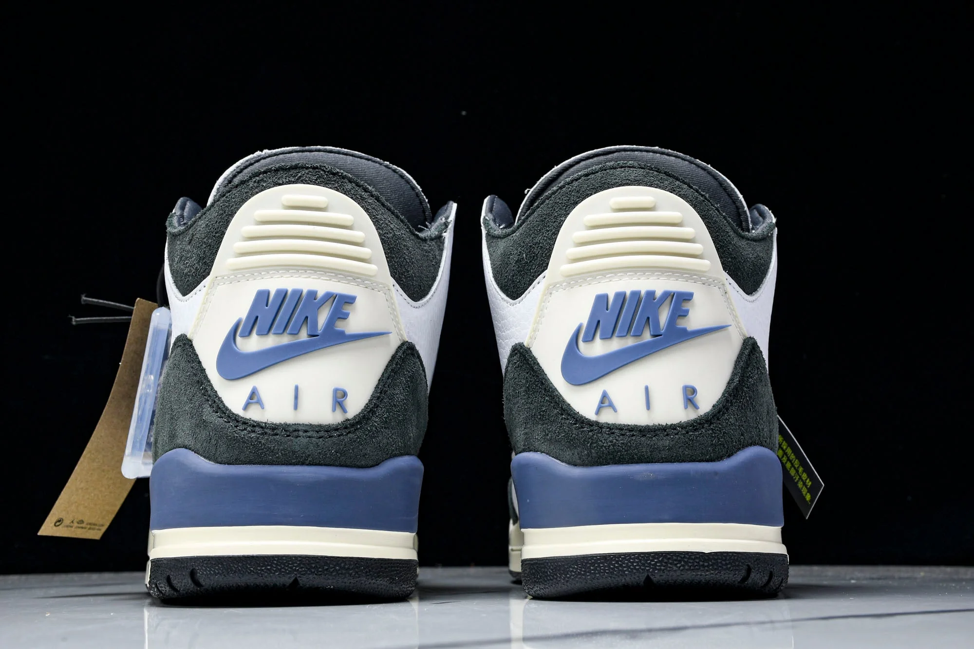 AJ3 Retro OG x A Ma Maniere 'Diffused Blue'