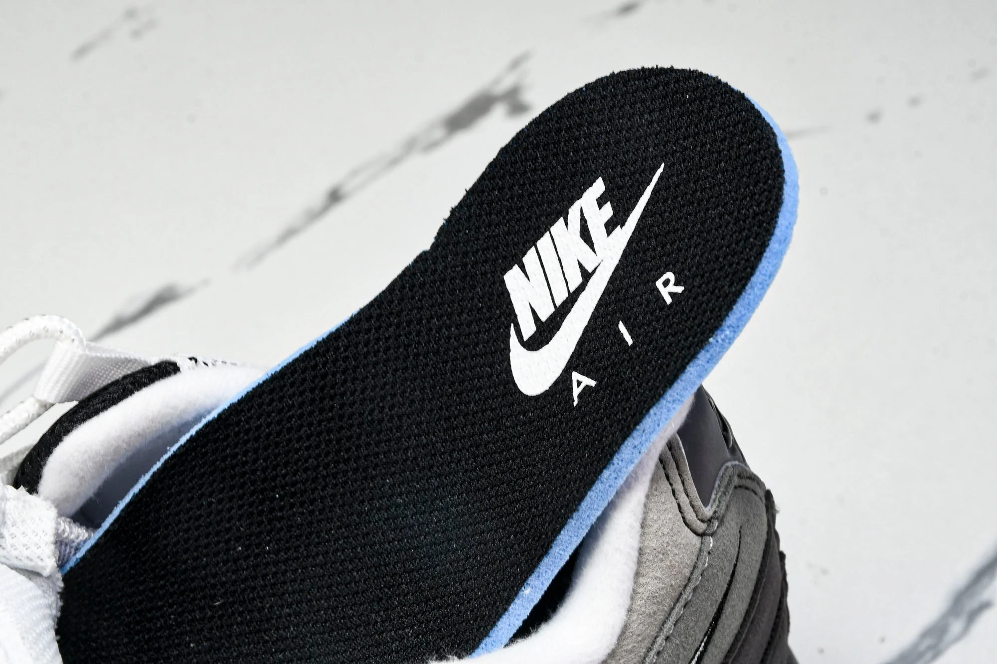 AM95 OG 'Black Anthracite'