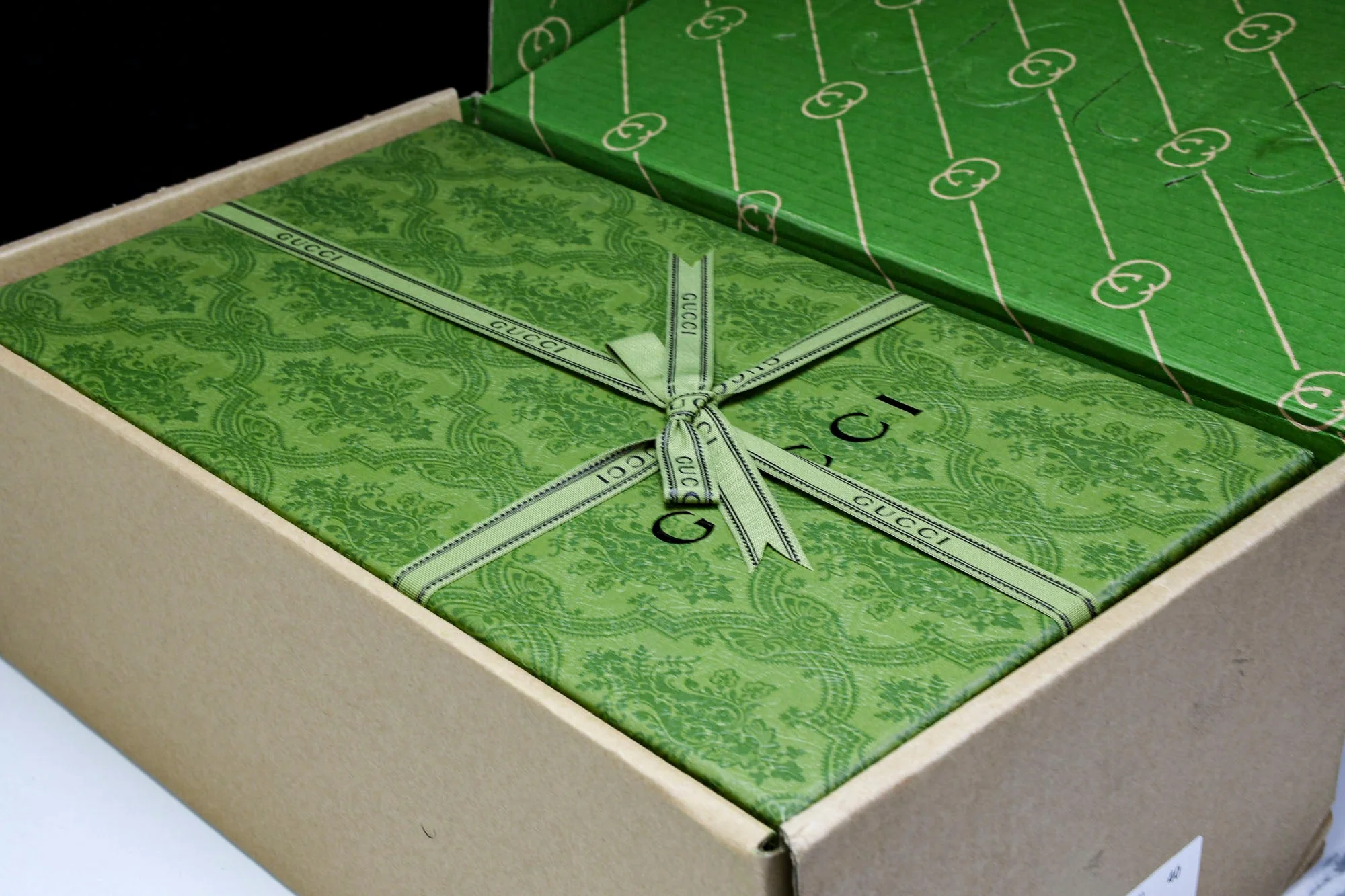 Guссi Ace Web 'Embossed White Monogram'