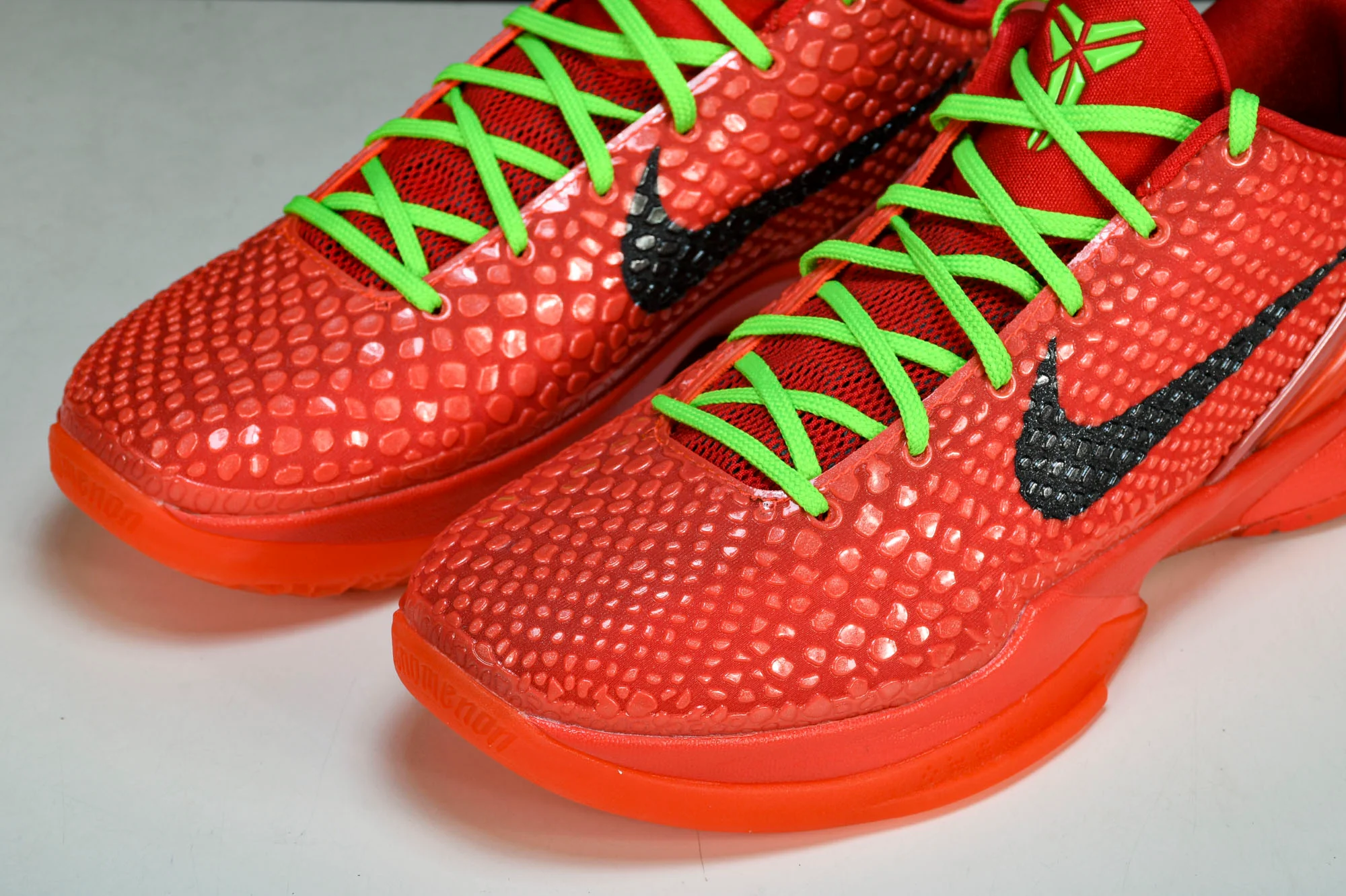 Kobe 6 Protro 'Reverse Grinch'