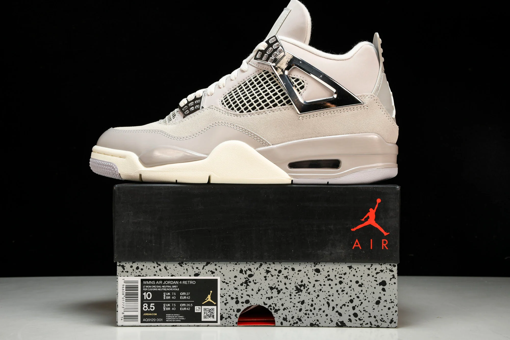 AJ4 Retro 
