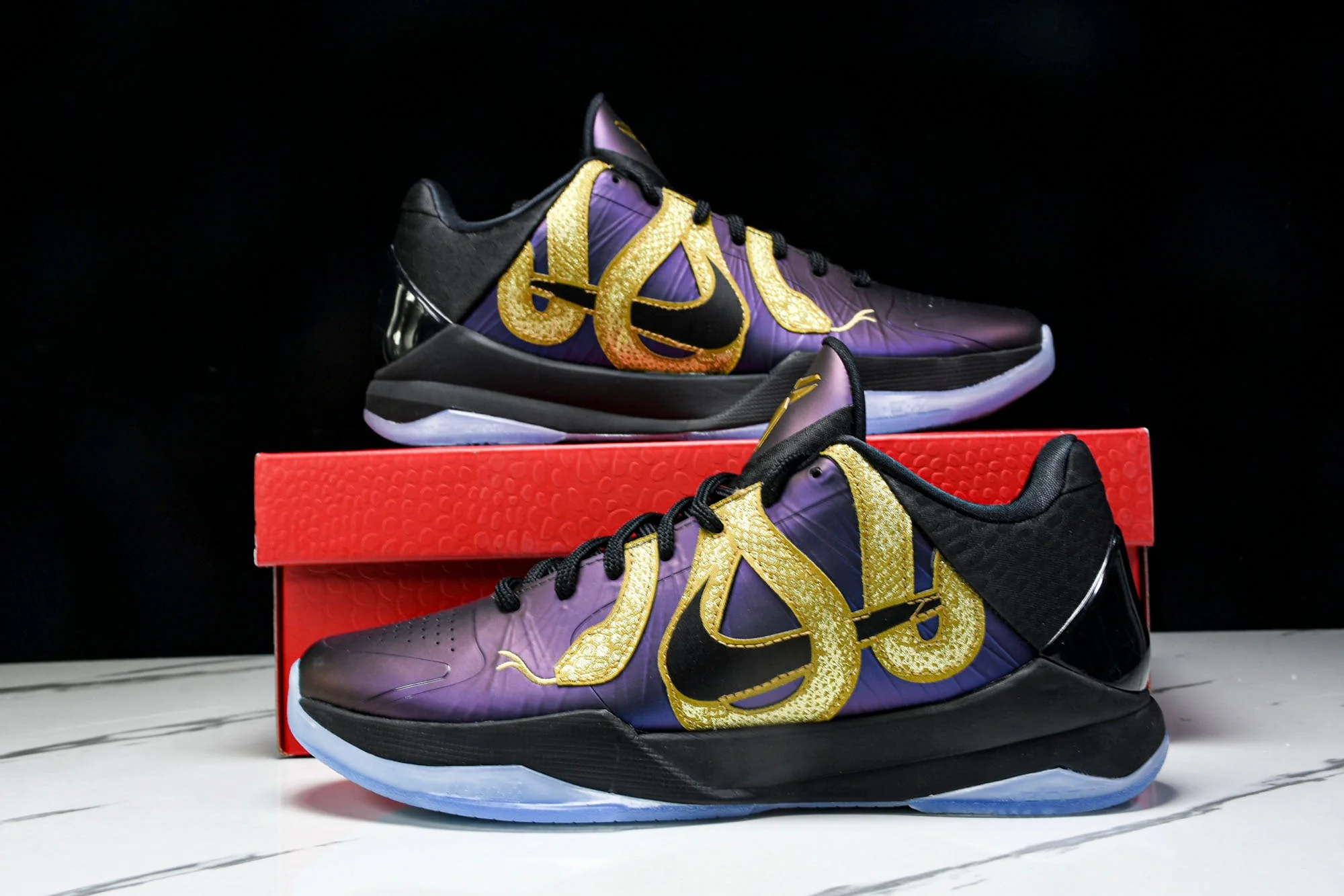 Kobe 5 Protro 'Year of the Mamba Eggplant'