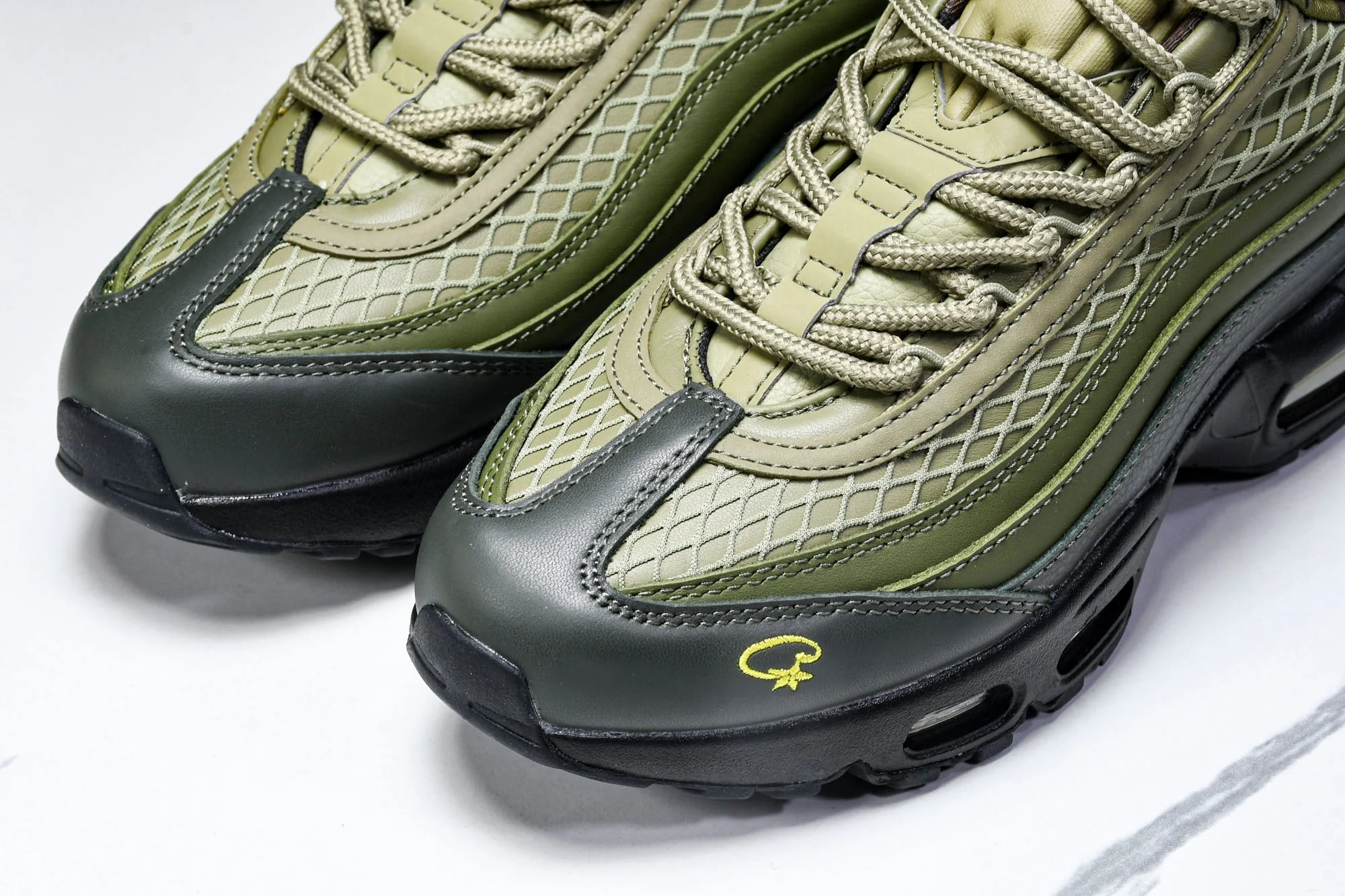 Corteiz x AM95 'Gutta Green'