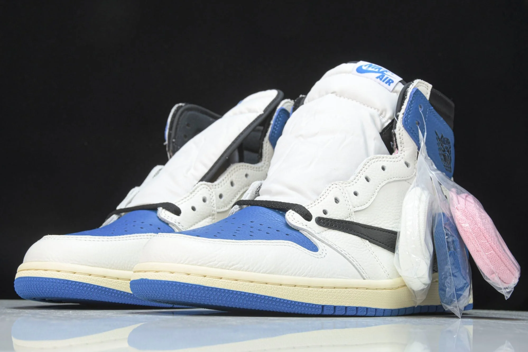 Travis Scott AJ1 Retro High x Fragment 'Military Blue'