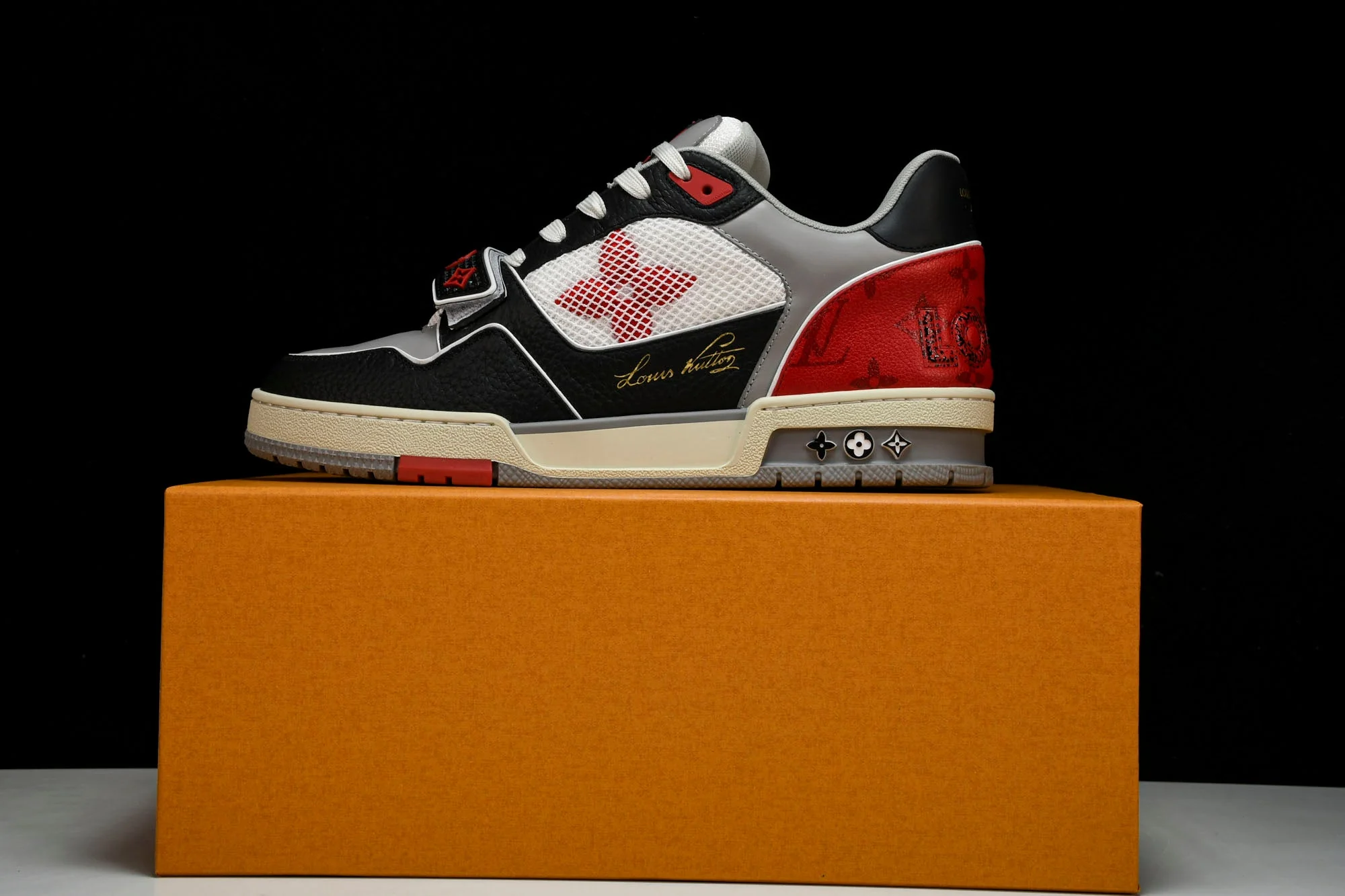 Louis Vuittоп Trainer Low Velcro Strap 'Red Black'