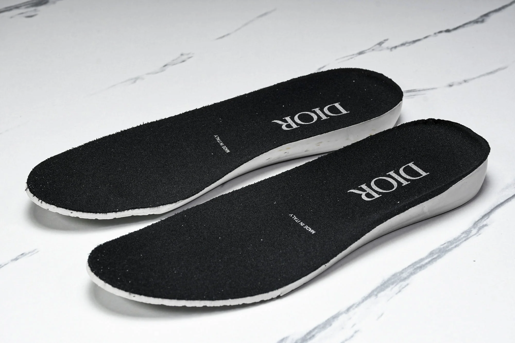 D1or B23 Low 'Oblique Black'