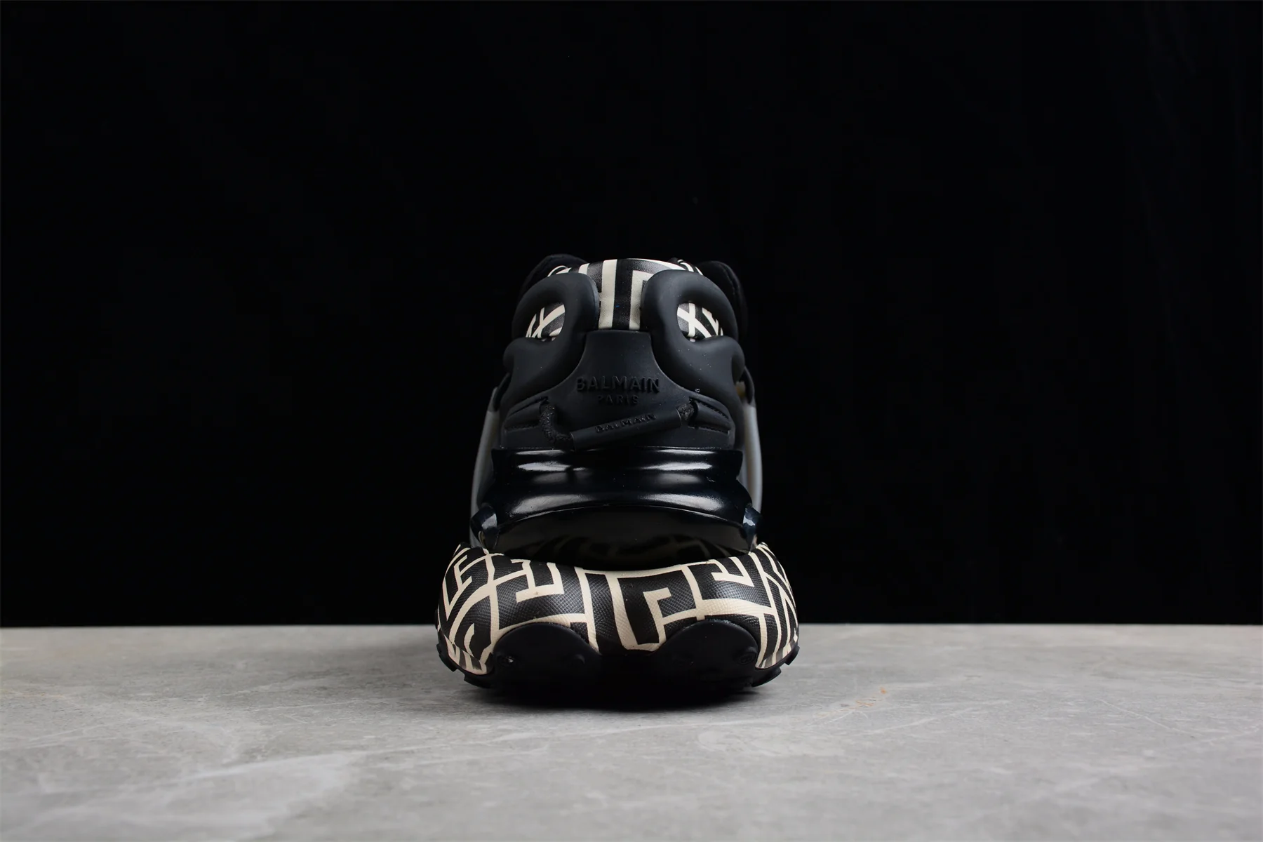 Balmain Unicorn Low-Top 'Ivory Black'