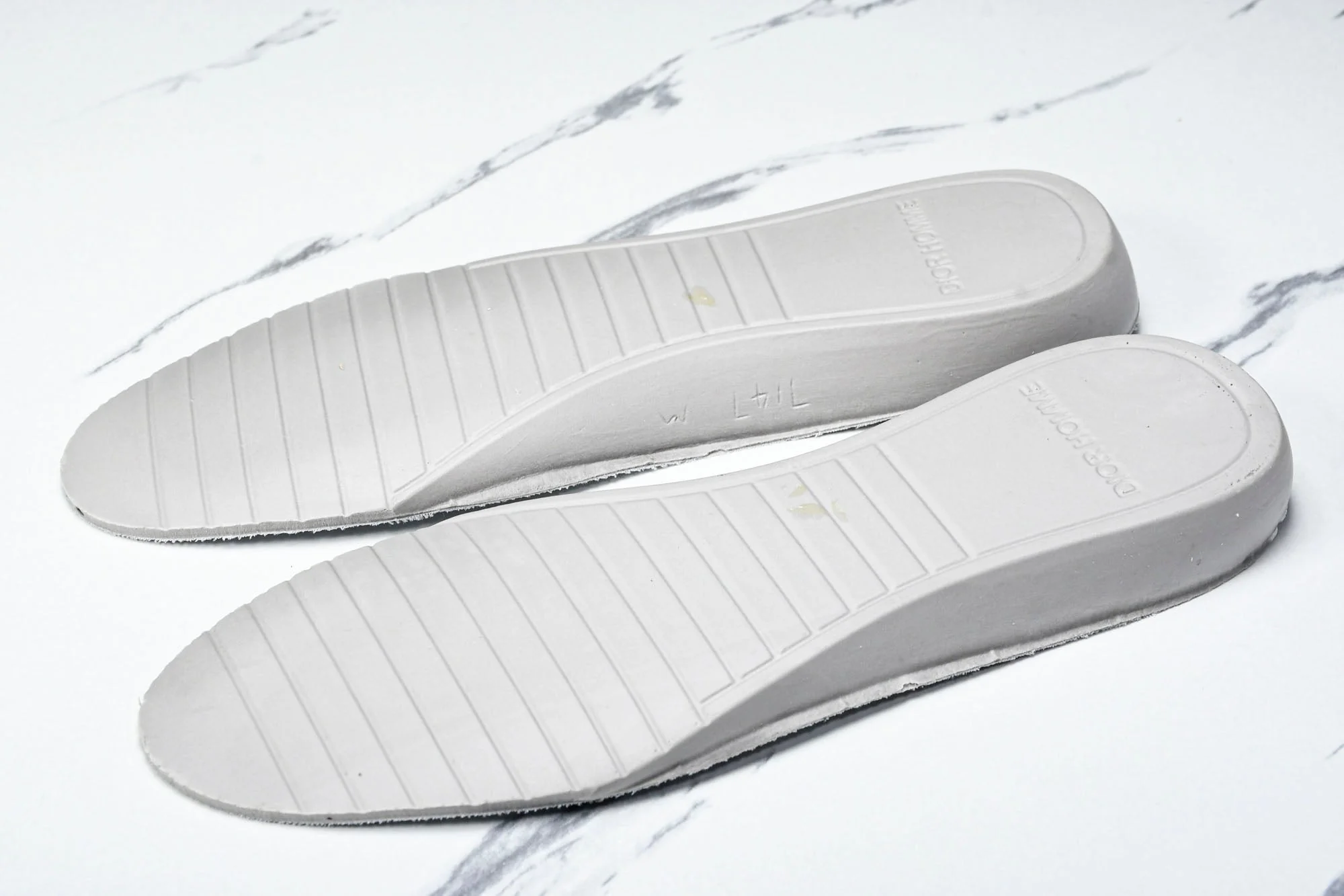 D1or B23 High 'Oblique Silver'