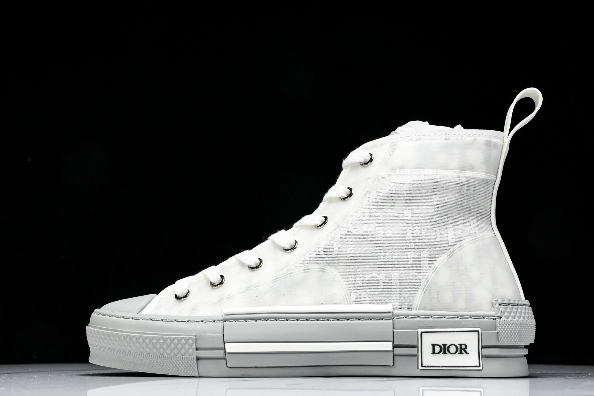 D1or B23 High 'Oblique Silver'