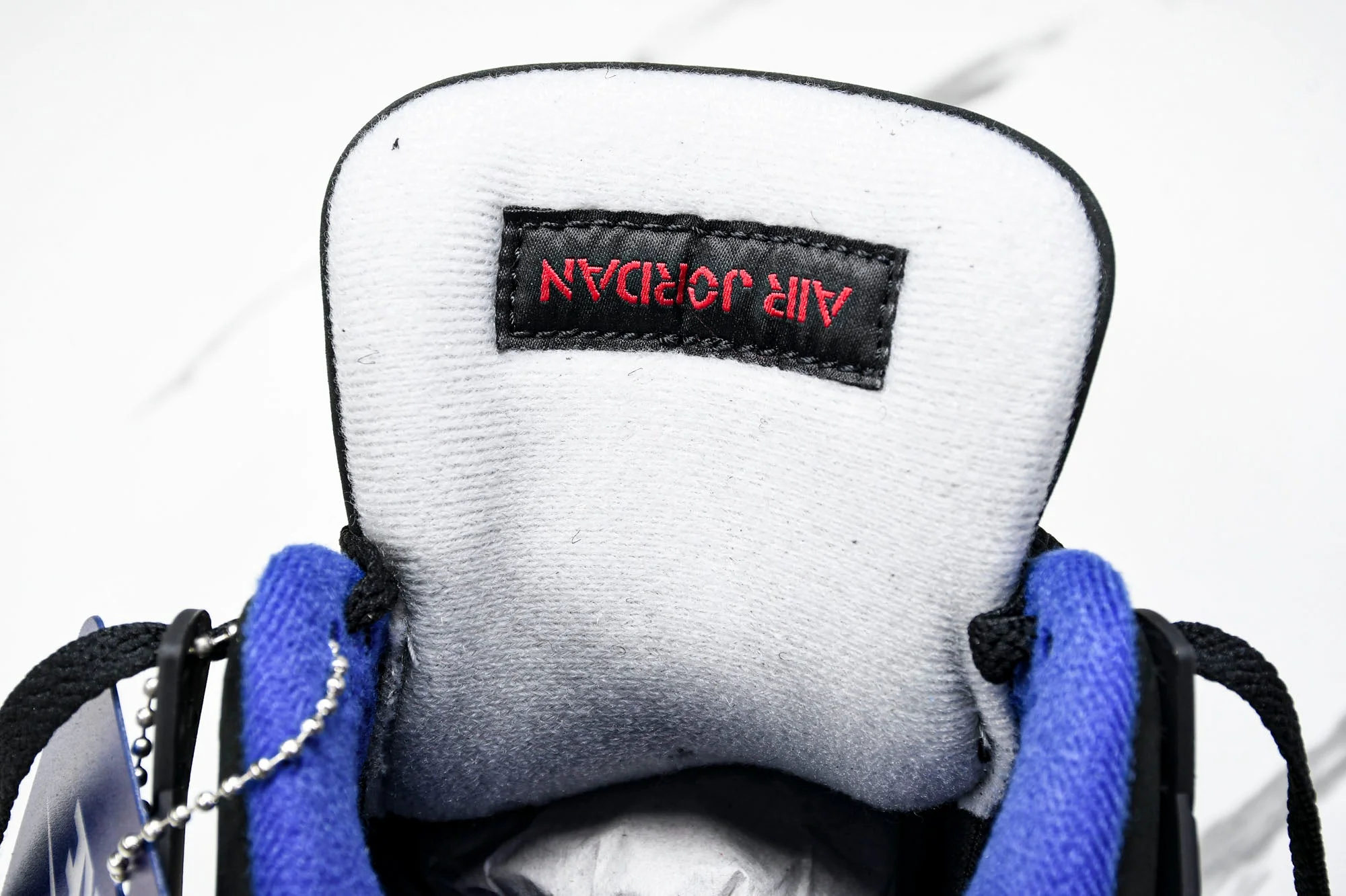 AJ4 Retro 'Rare Air'