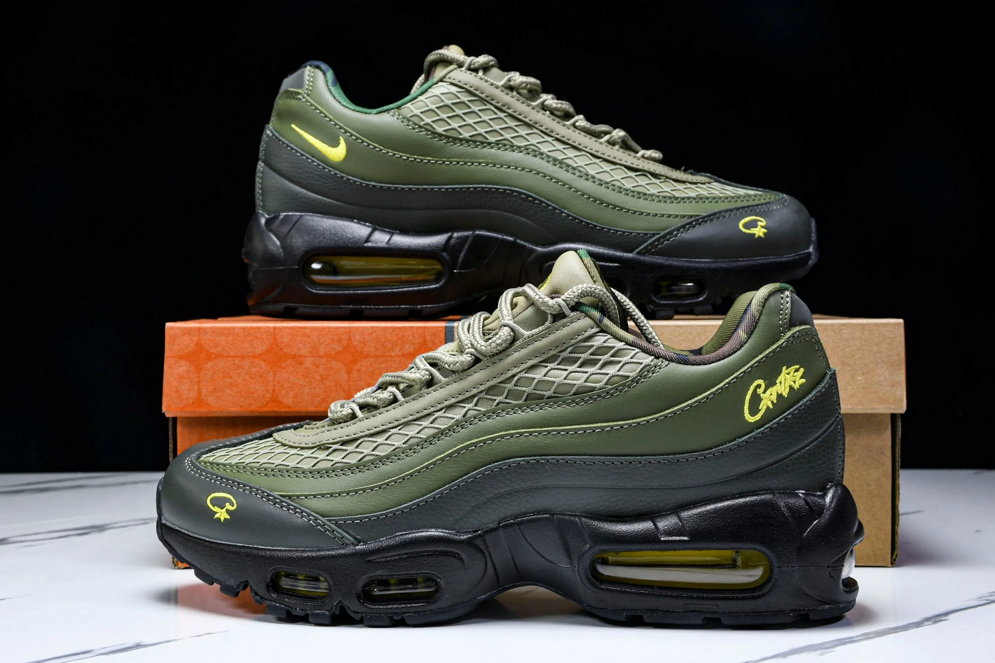 Corteiz x AM95 'Gutta Green'