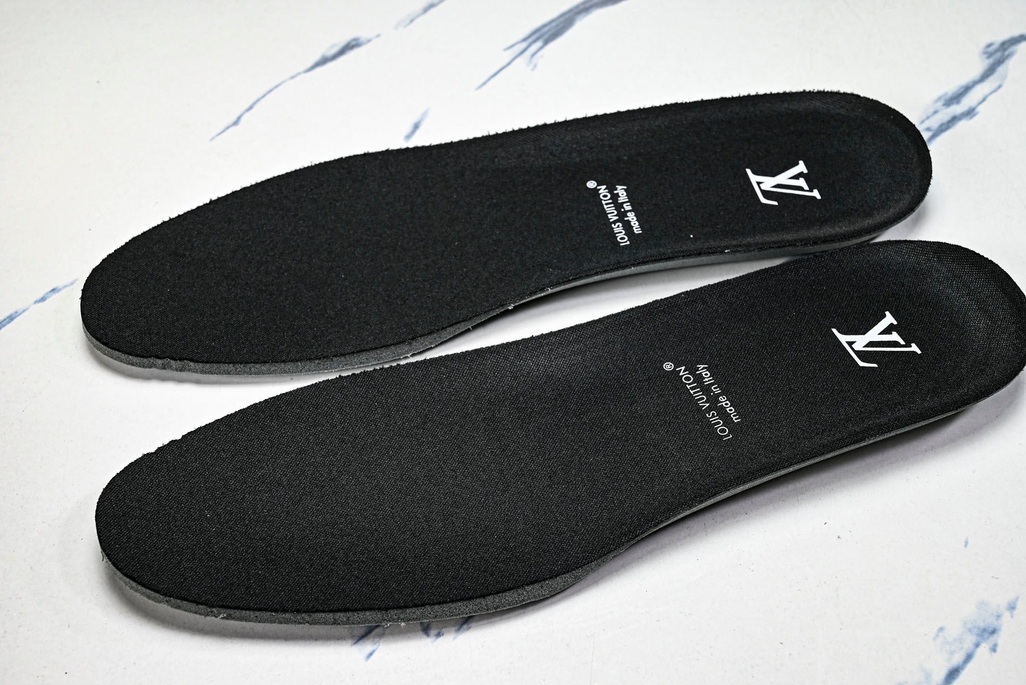 Louis Vuittоп Buttersoft 'Black'