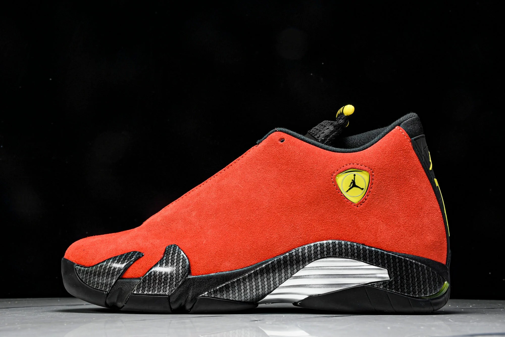 AJ14 Retro 'Ferrari'