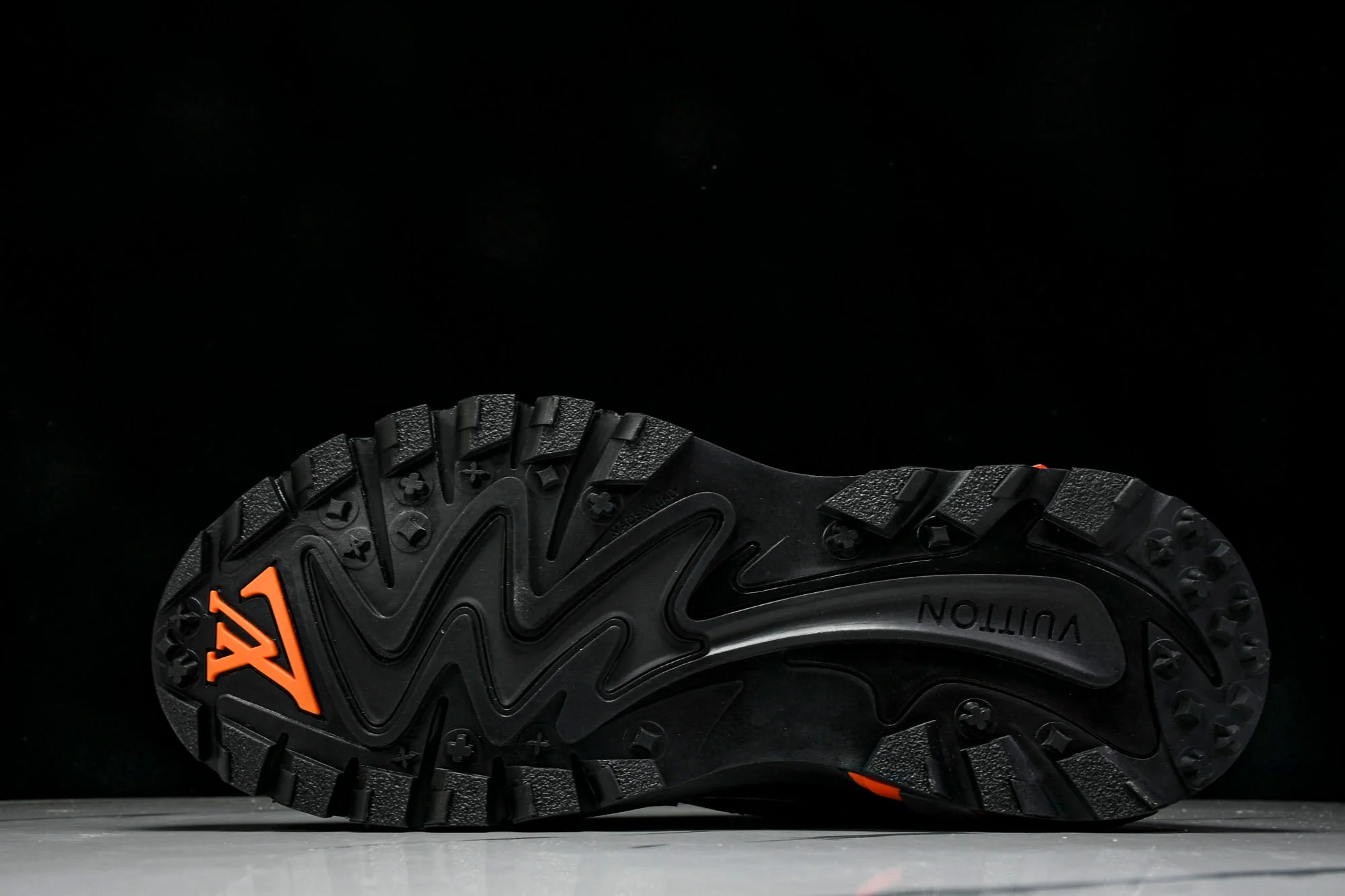 Louis Vuittоп Runner Tatic Sneaker 'Black Orange'