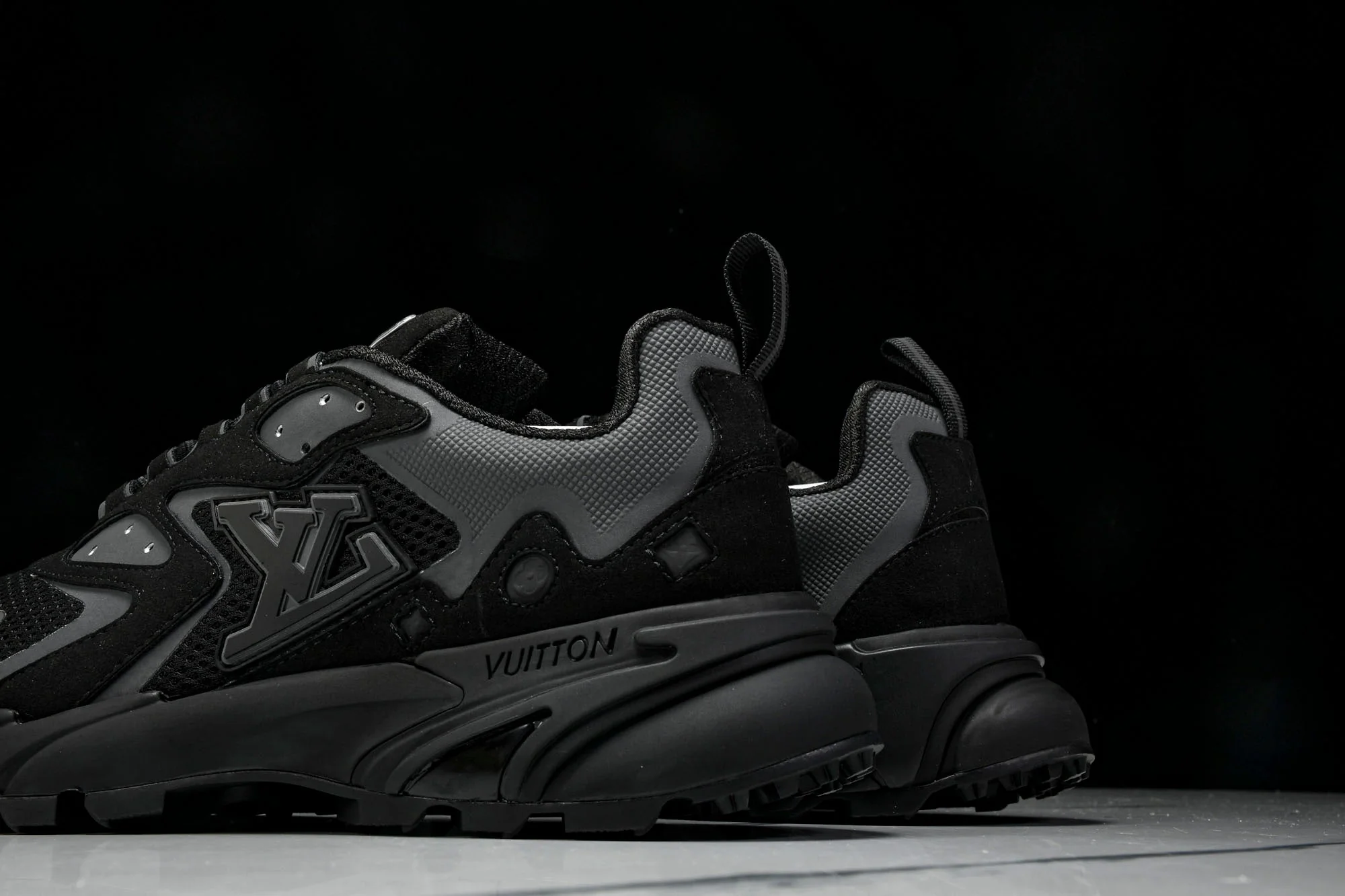 Louis Vuittоп Runner Tatic Sneaker 'Black'