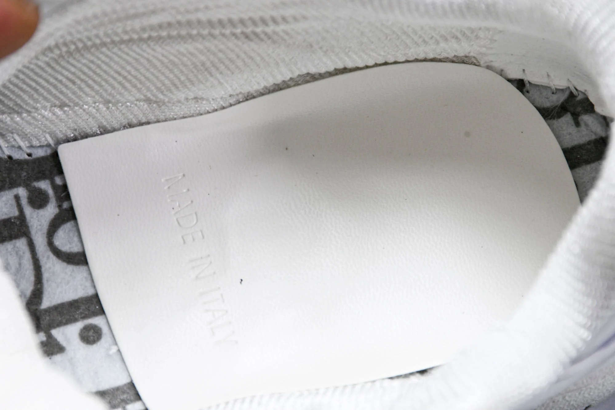 D1or B27 Low Gravity Leather 'Triple White'