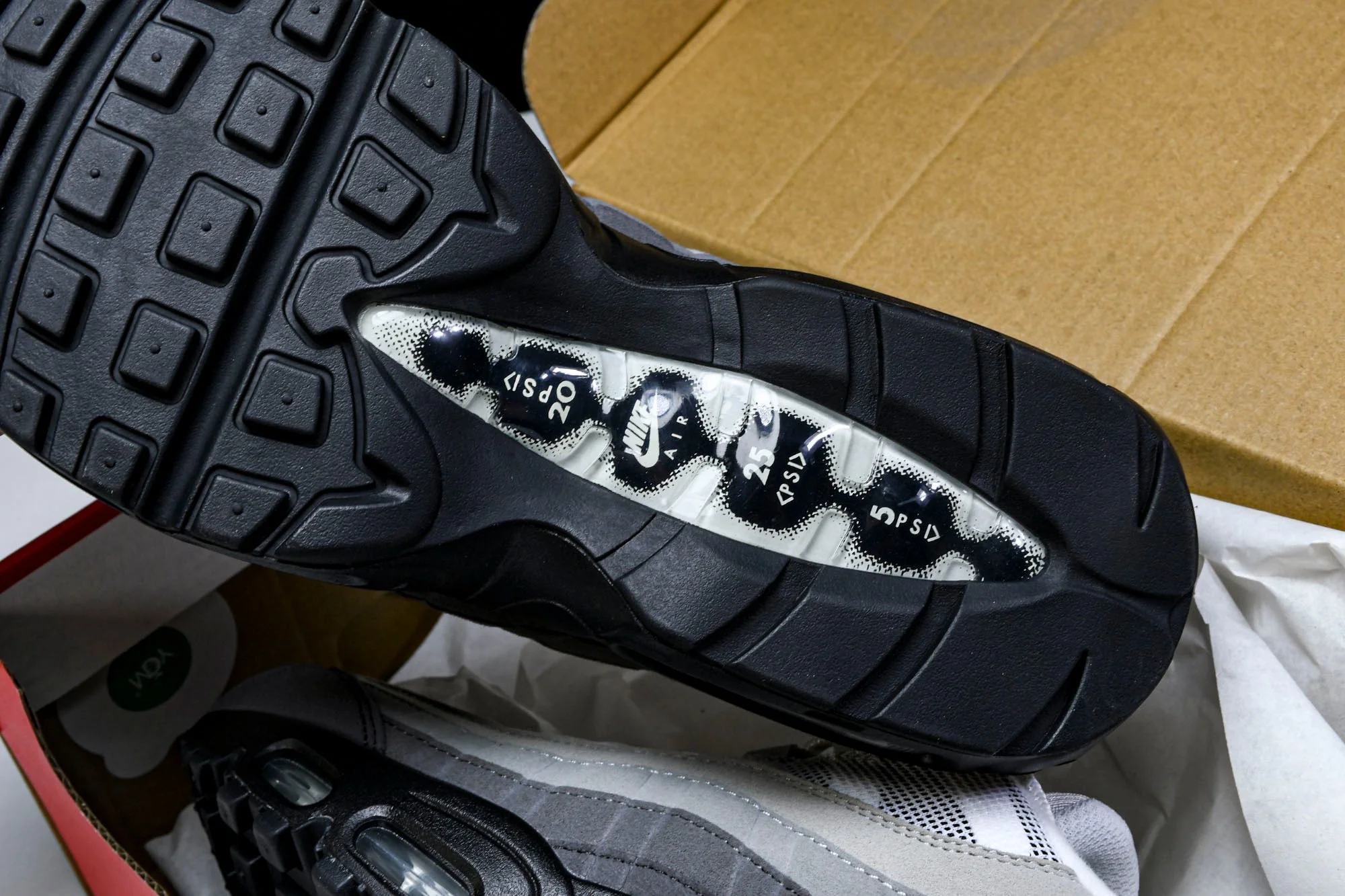 AM95 OG 'Black Anthracite'
