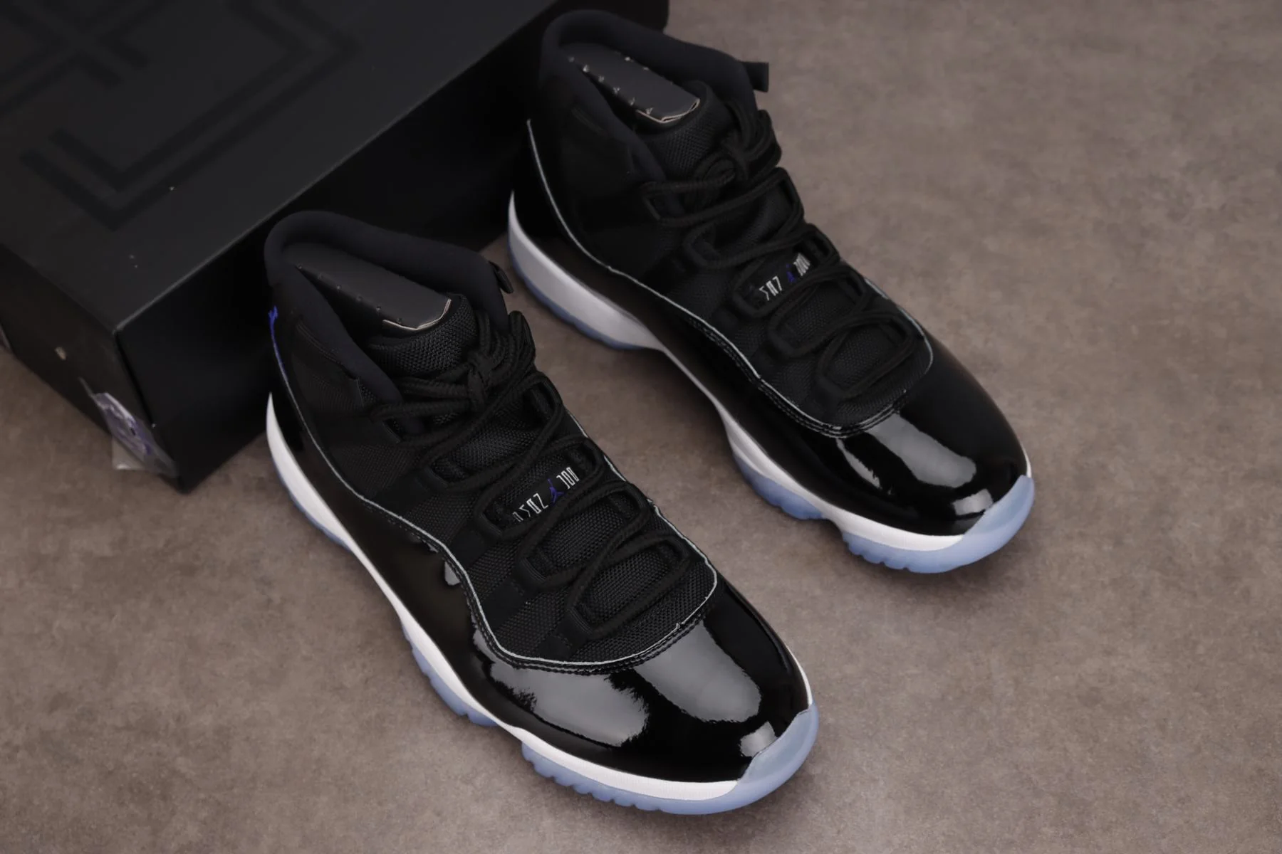AJ11 Retro 'Space Jam'