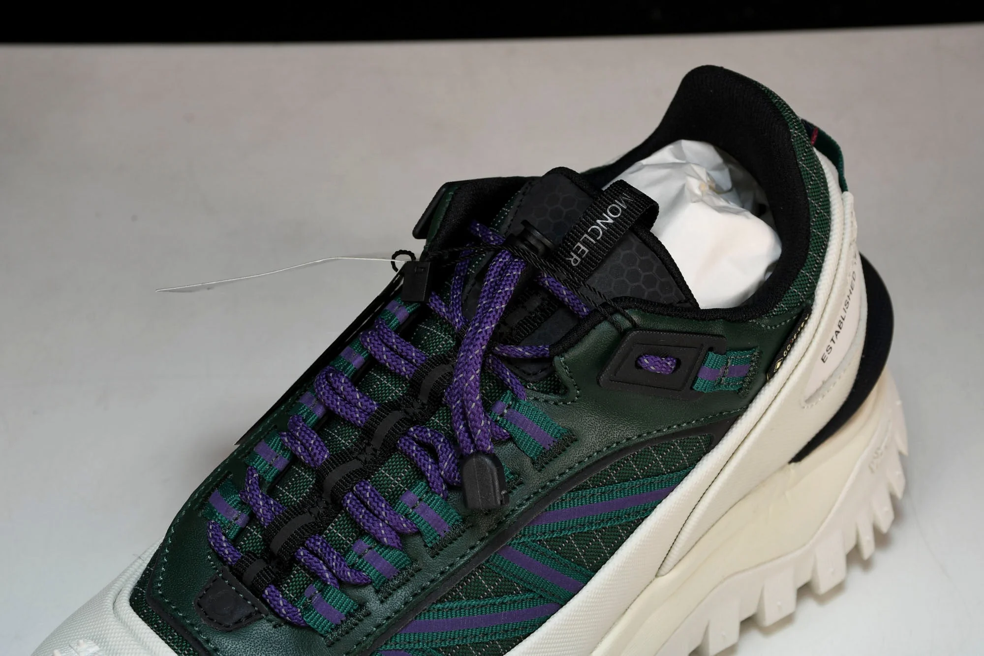 Moncler Trailgrip GTX 'Cream Multicolor'