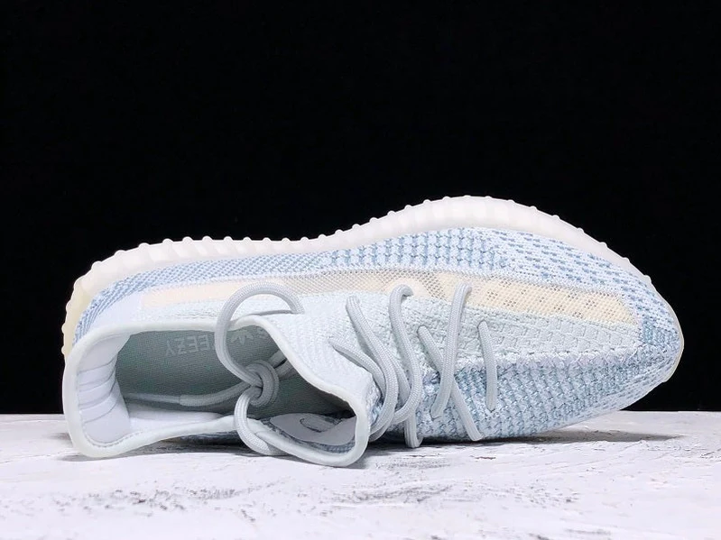 Yzy Boost 350 v2 Cloud White Non-Reflective