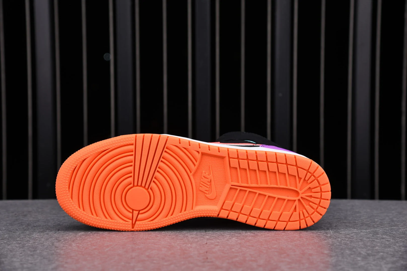 AJ1 Mid GS 'Candy'