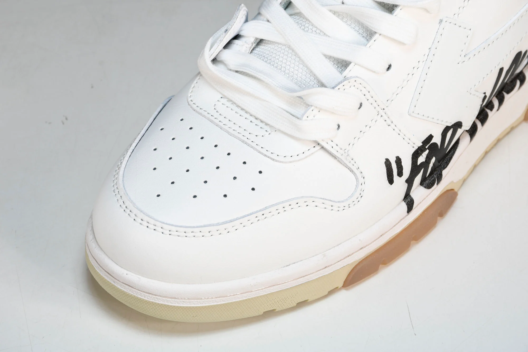 Off-White Out Of Office OOO Low Top 