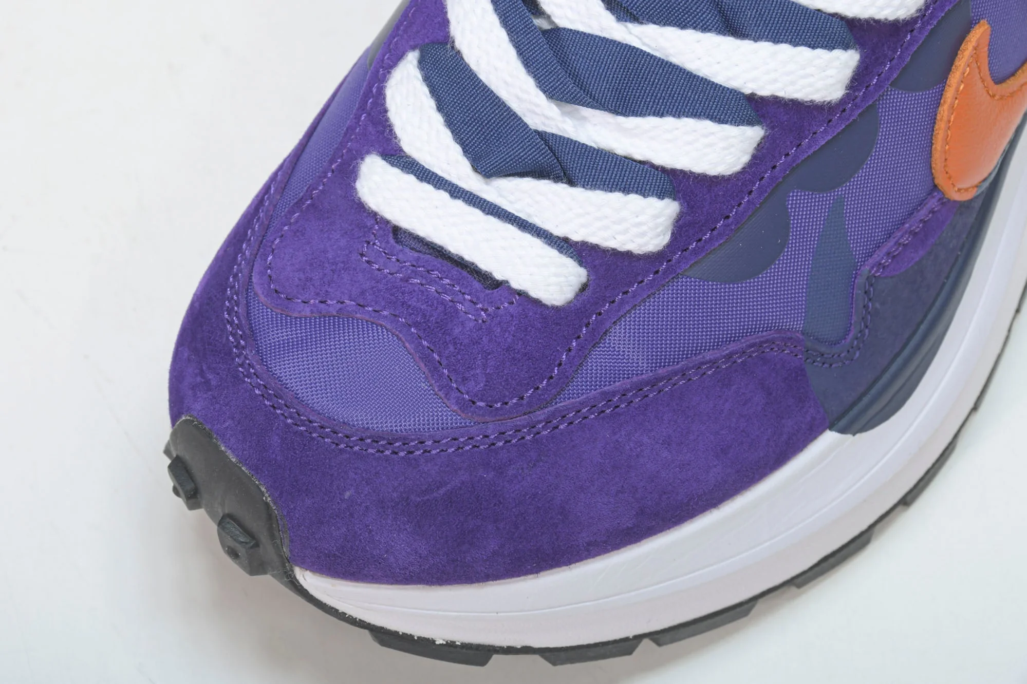 Sacai VaporWaffle 'Dark Iris'