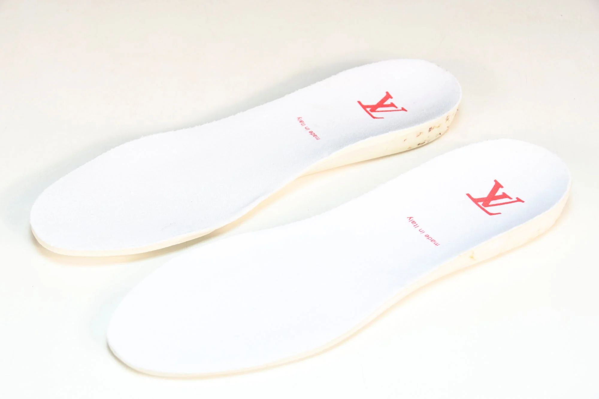 Louis Vuittоп Trainer Low Velcro Strap 'Red Mesh'