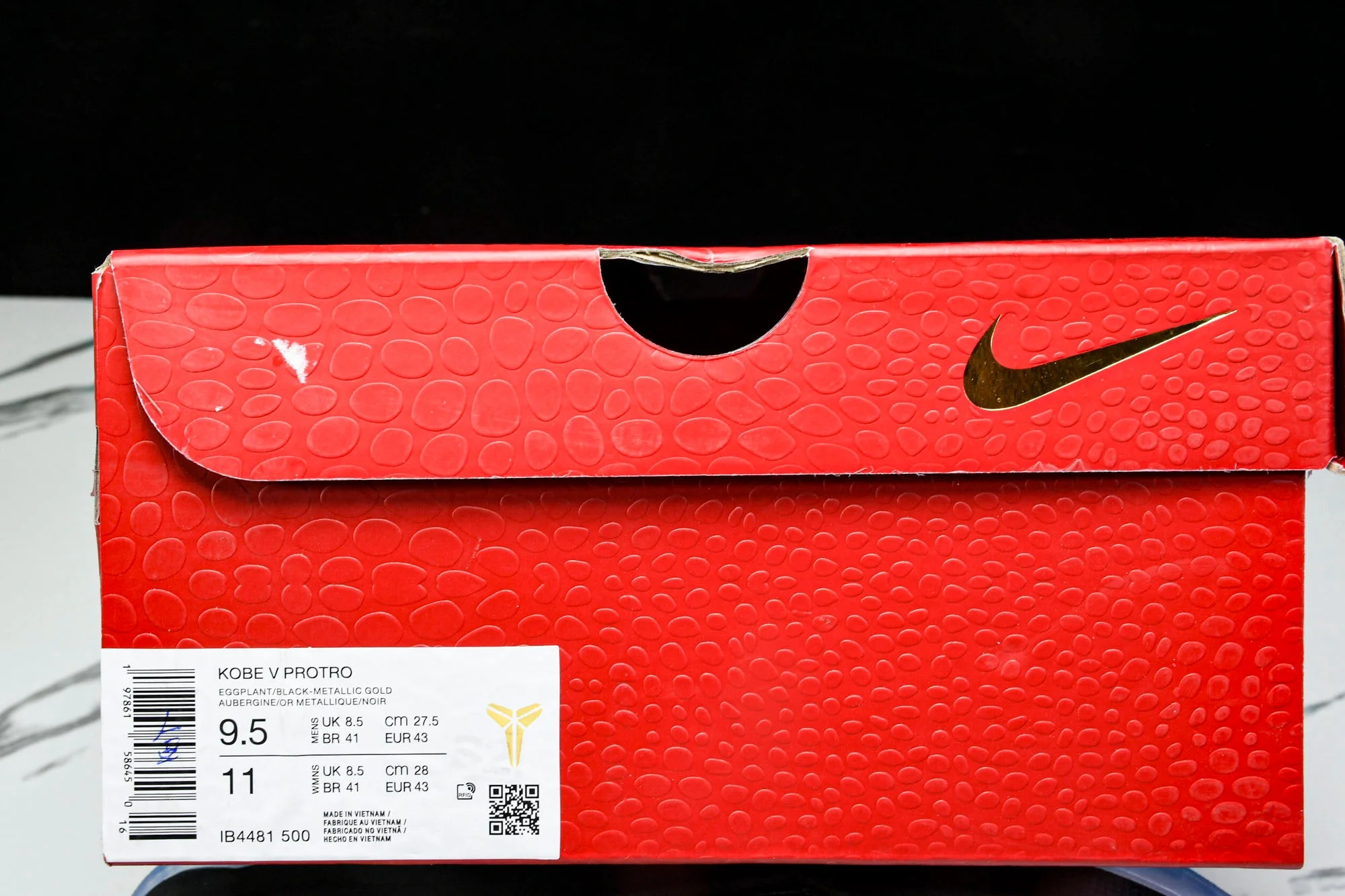 Kobe 5 Protro 'Year of the Mamba Eggplant'