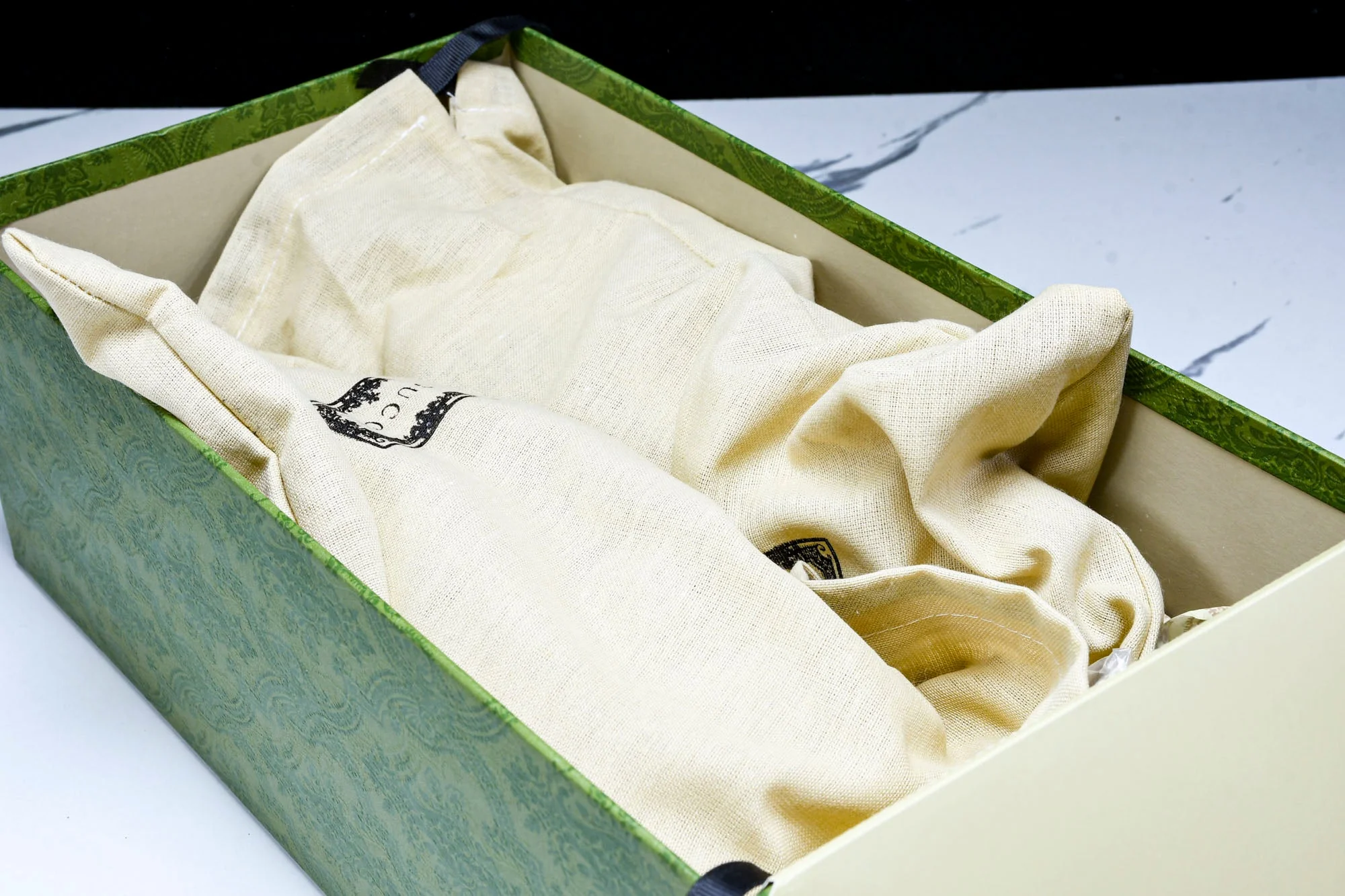 Guссi Ace Web 'Red Monogram'