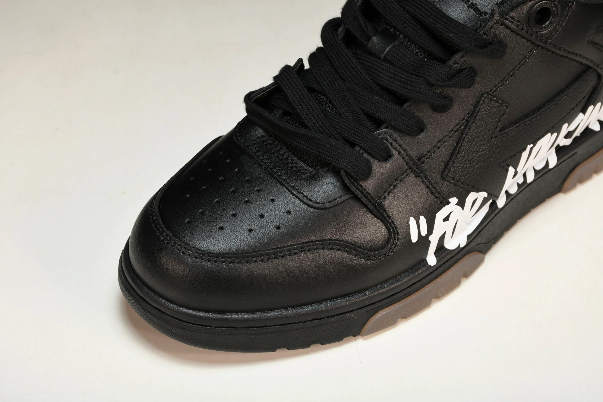 Off-White Out Of Office OOO Low Top 