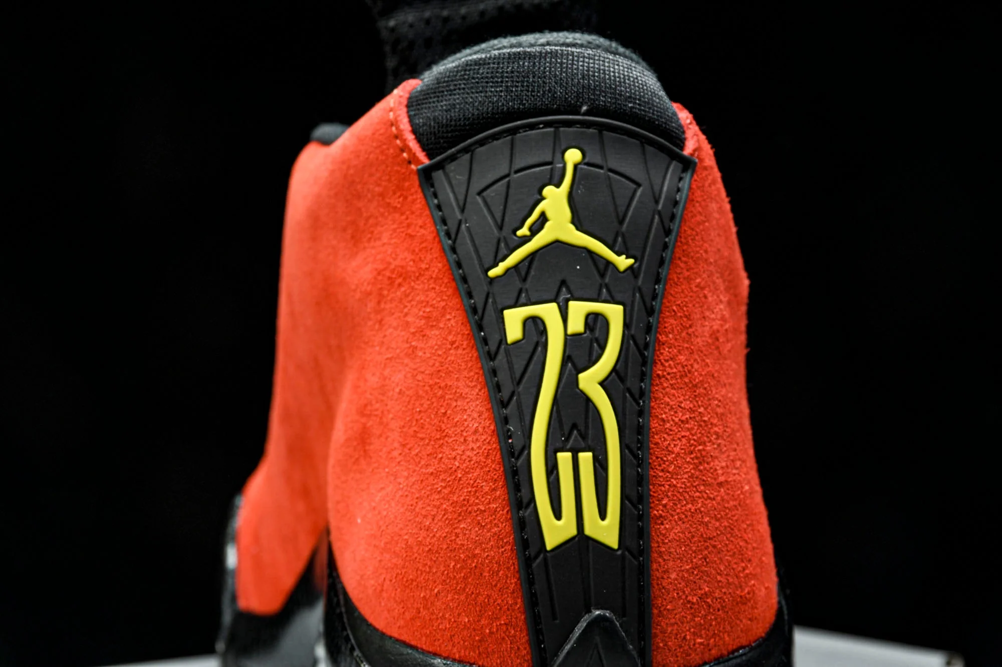 AJ14 Retro 'Ferrari'