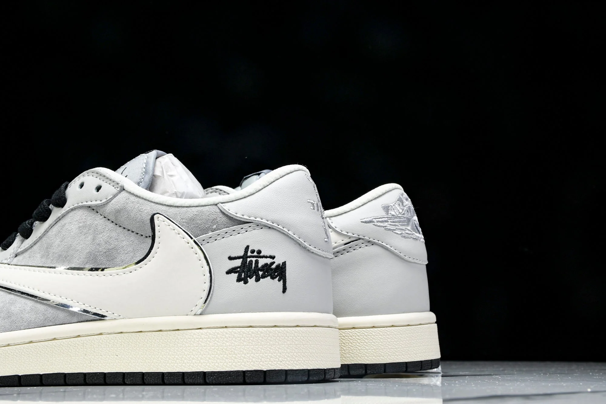 Travis Scott AJ1 Low x Stussy 'Silver Grey' (Custom)
