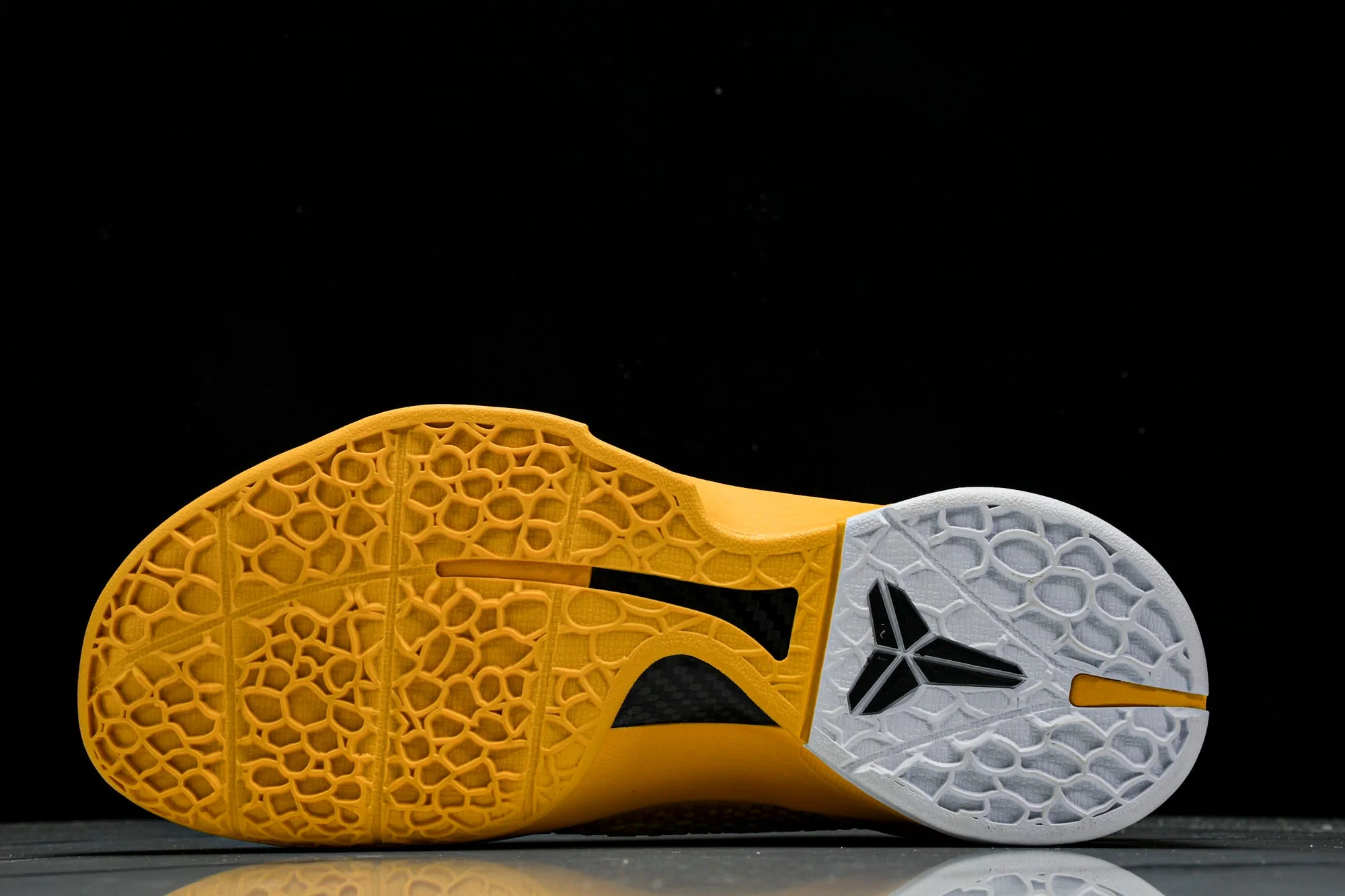 Kobe 6 Protro x Off-White 'Yellow' (Unreleased PE)