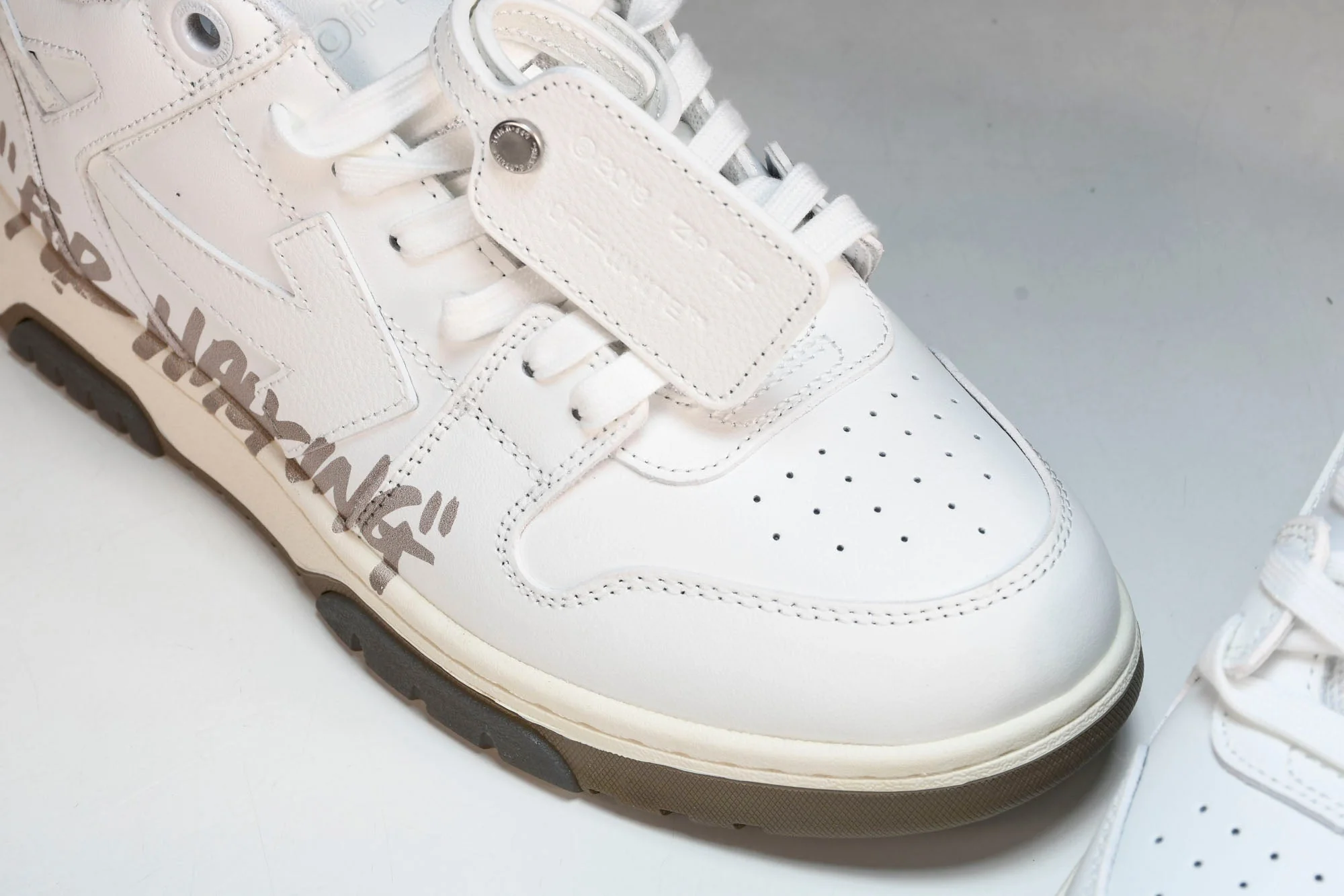 Off-White Out Of Office OOO Low Top 